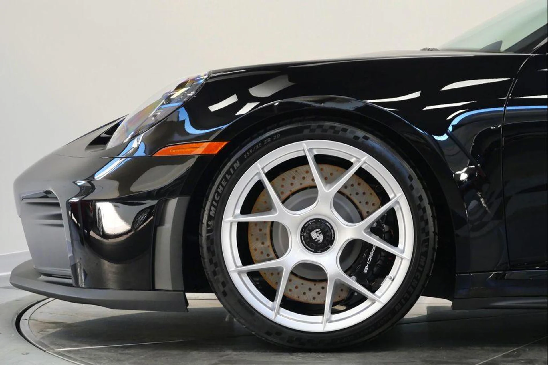 mph054_3508832069_r0v74_FW_Ww8_X8eu_S8_Fevm_PEA_Xs_YE_b39fb4c855