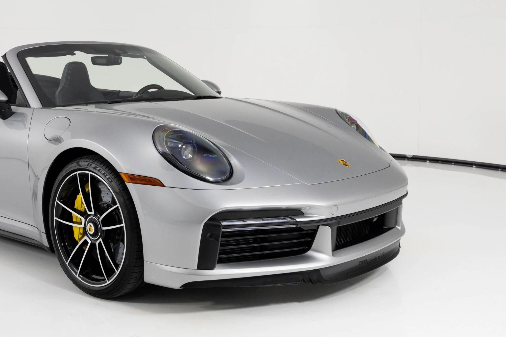 mph054_3515540046_Used_2022_Porsche_911_Turbo_S_1764184628_4996ceec0f