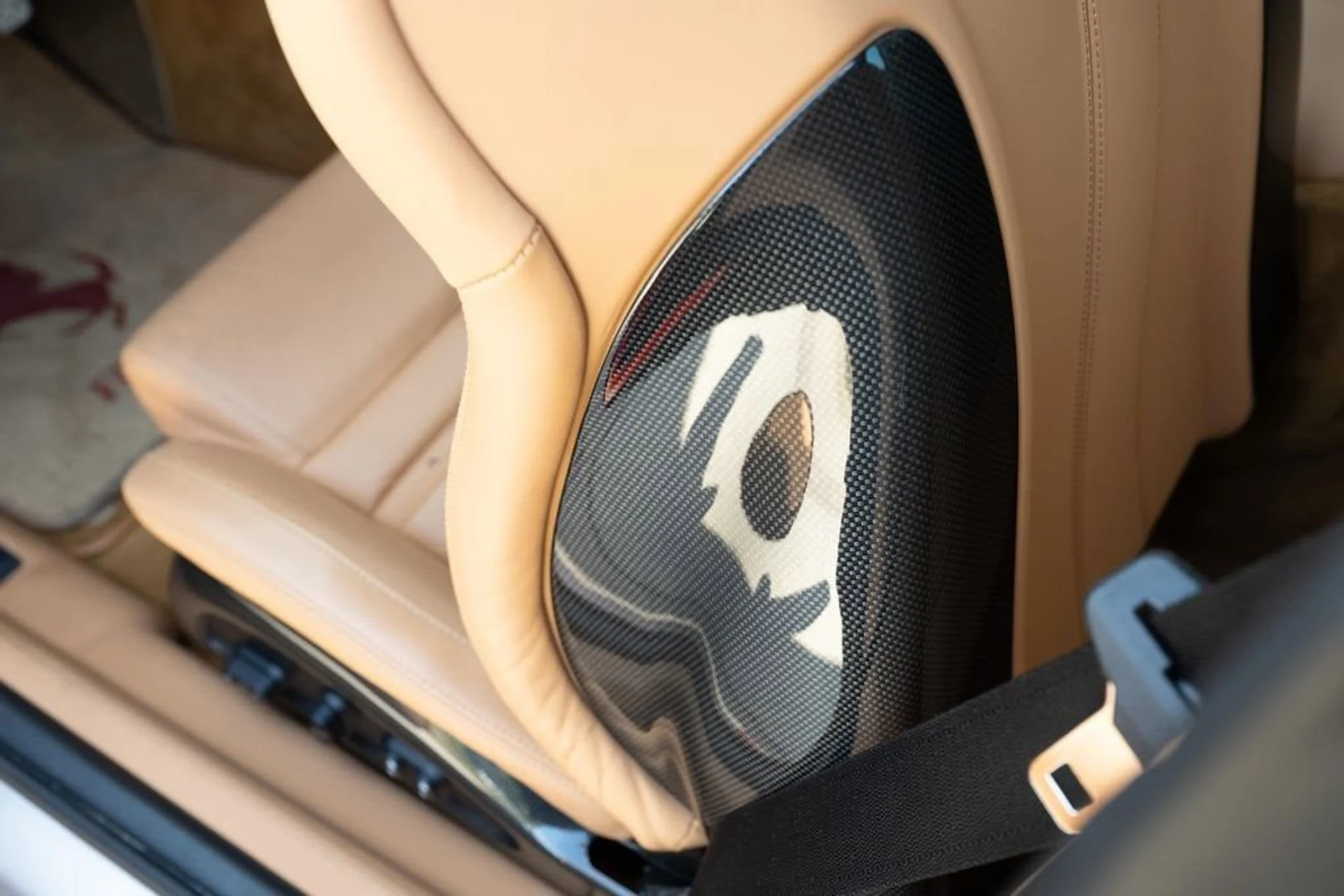 mph054_354106934_91a136bfa8e3437db1ccb621cb562ee4_a86f3d3bf6