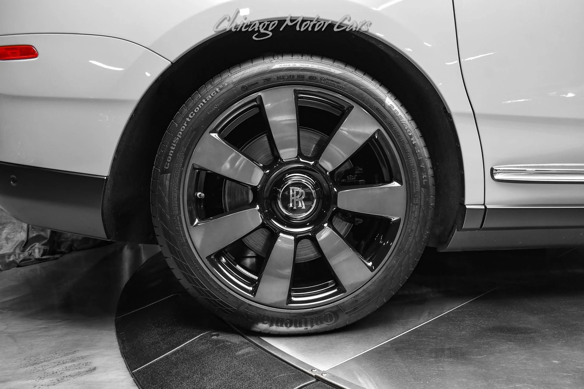 mph054_3583477271_13155_p55_l_7ff3c5352b