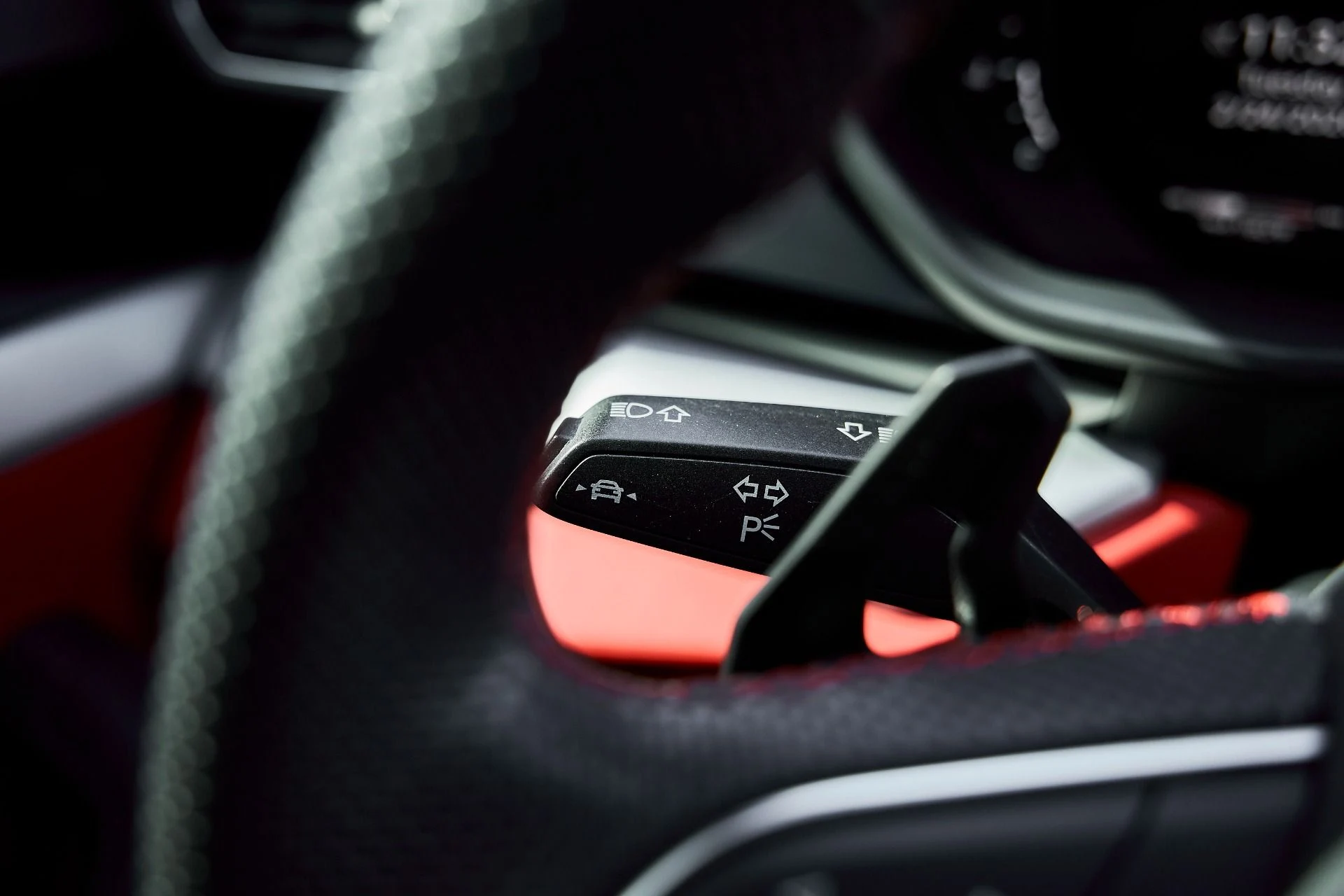 mph054_3589542233_Used_2021_Lamborghini_Urus_1771987874_52ac2141ab