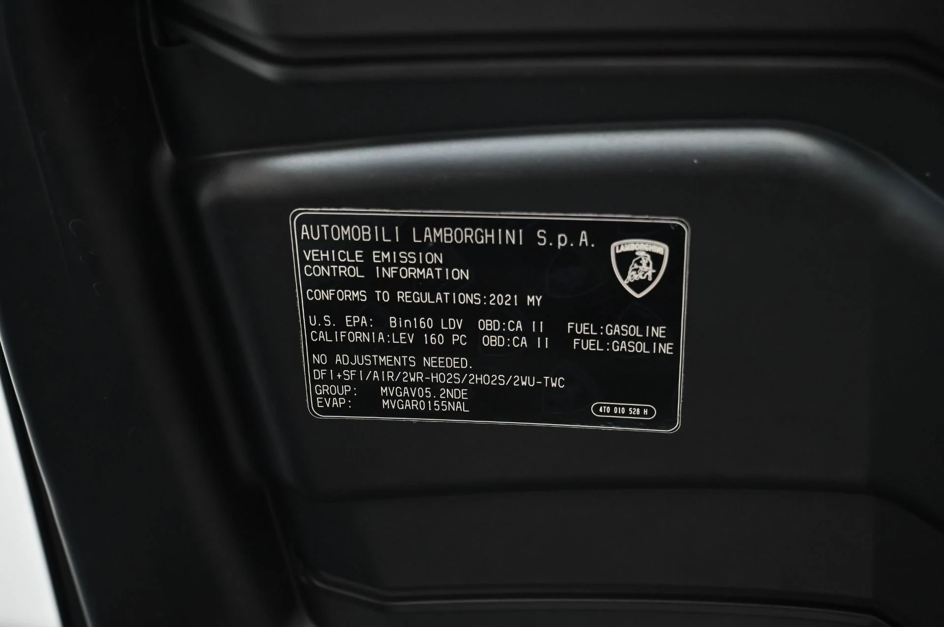 mph054_3613529750_Used_2021_Lamborghini_Huracan_EVO_Base_1754943417_e4ba45757b