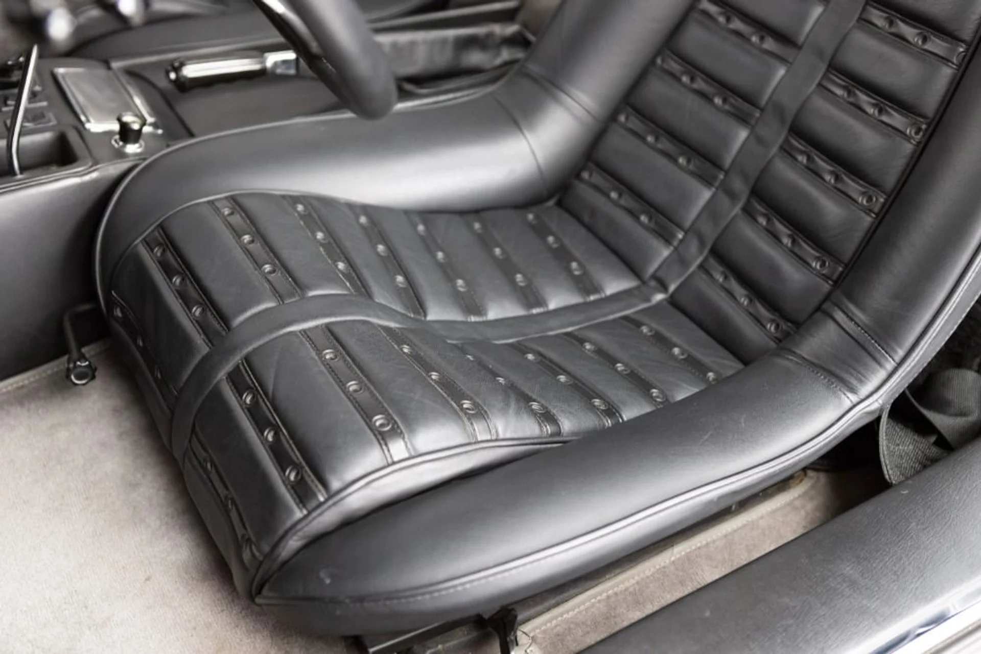 mph054_365364811_Used_1971_Ferrari_365_GTB_4_1aa345085f