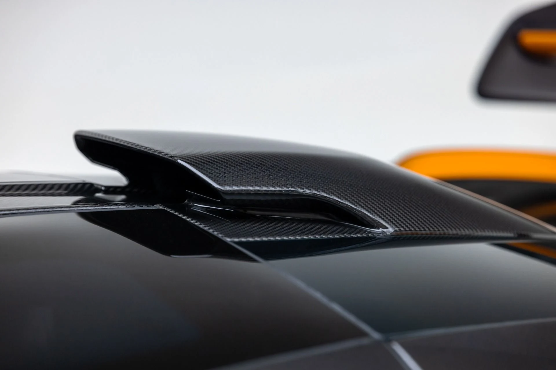 mph054_3661694864_13122_p55_l_1935fa0d53