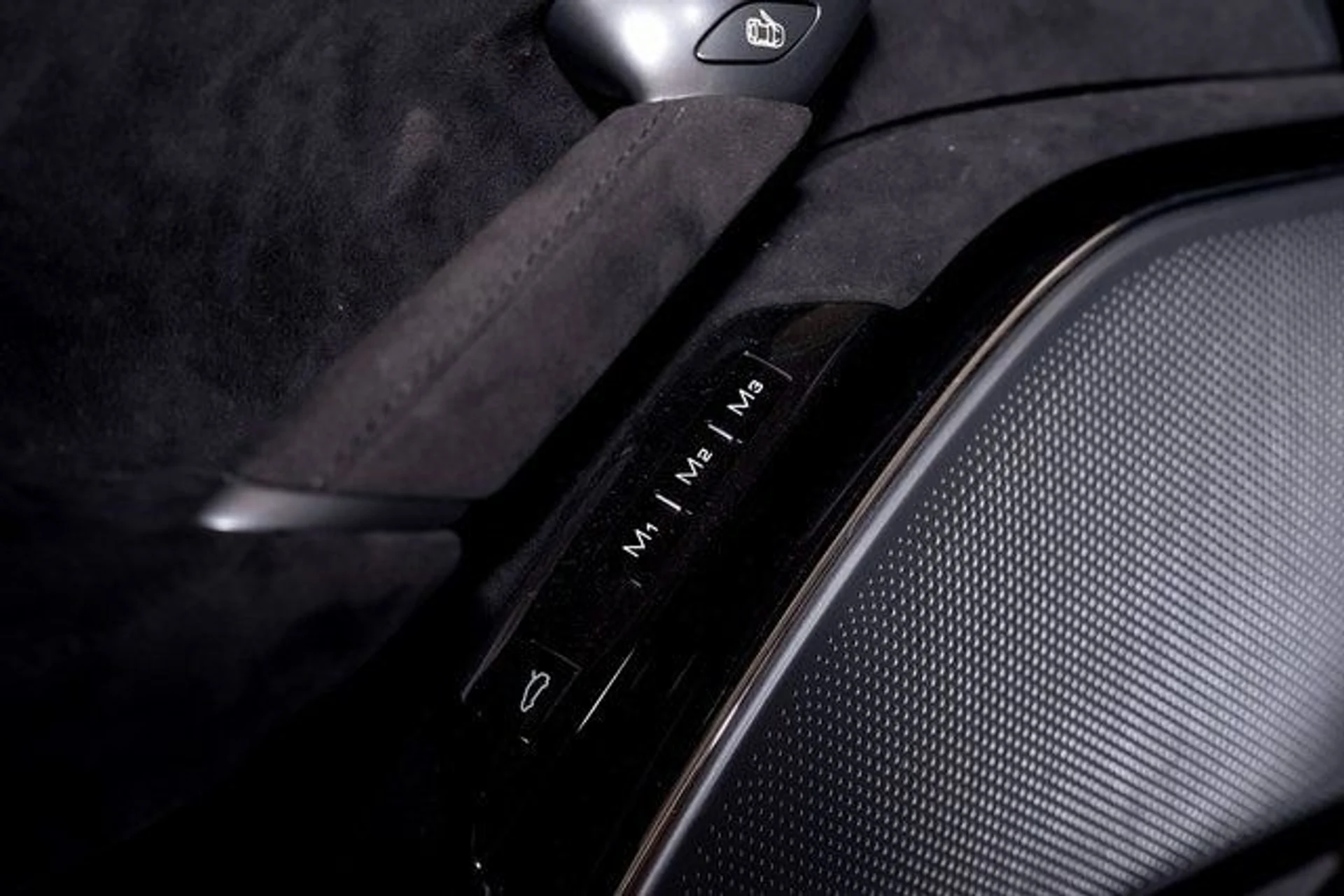 mph054_366277628_f04a19e78891cdf9242f45c98679c9f3x_db972b4a27