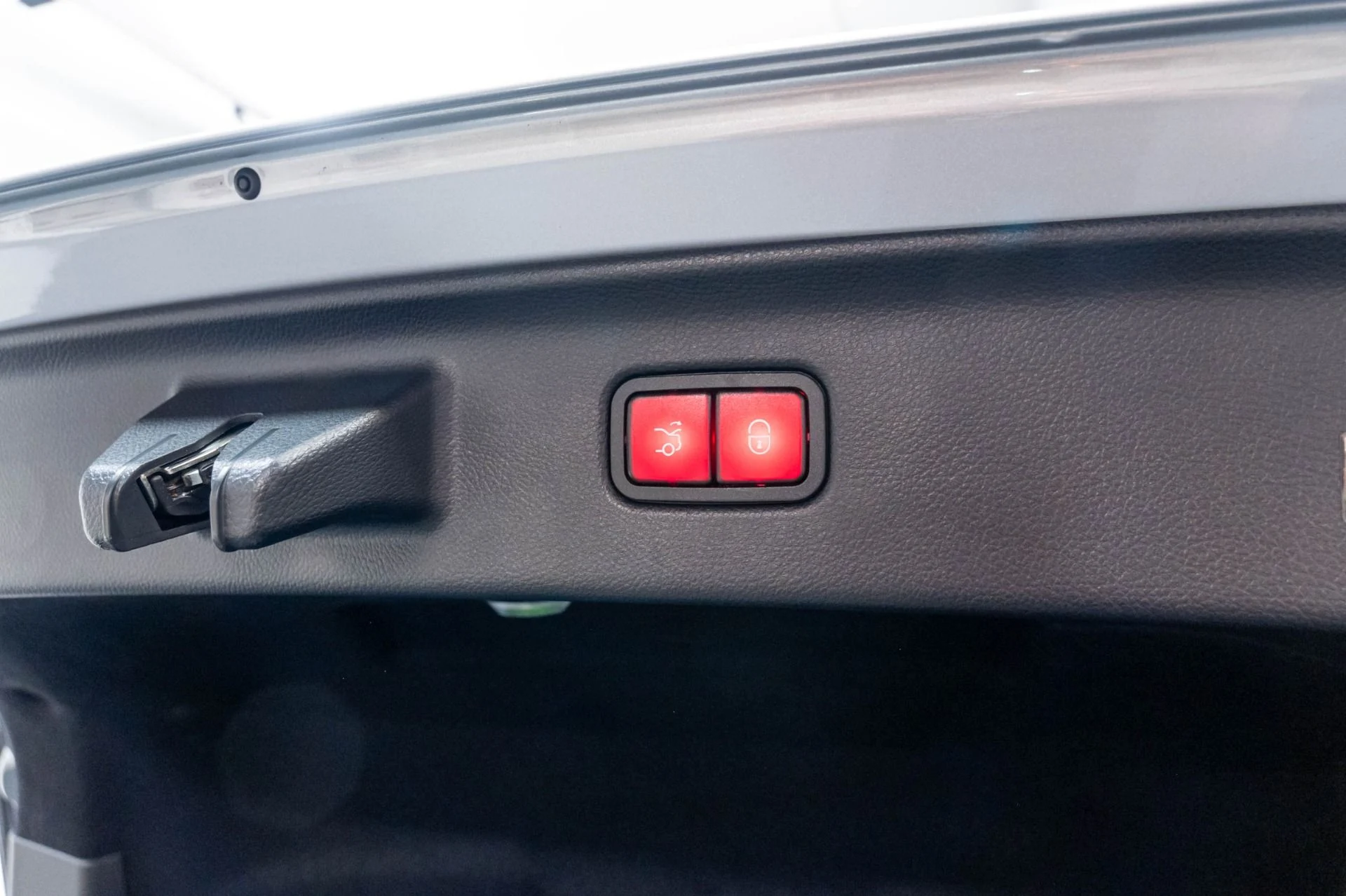 mph054_3662865144_Used_2024_Mercedes_Benz_S_Class_Maybach_S_680_4_MATIC_1777501614_7614ff078d