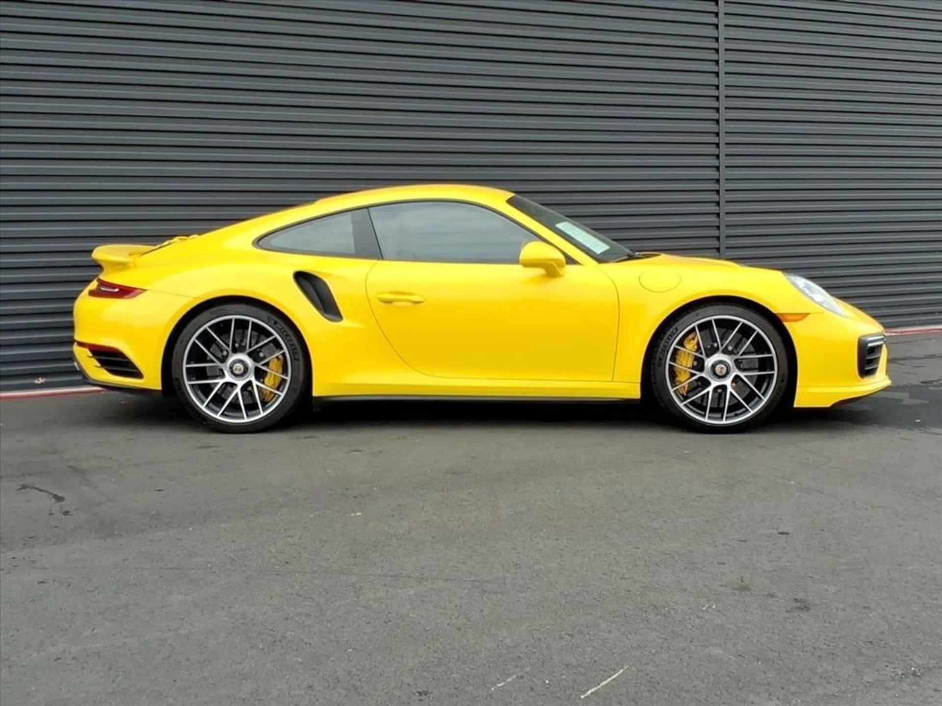 mph054_3677539722_ad7cb2b9625b487fdb2aa00053506364_624d5ab053