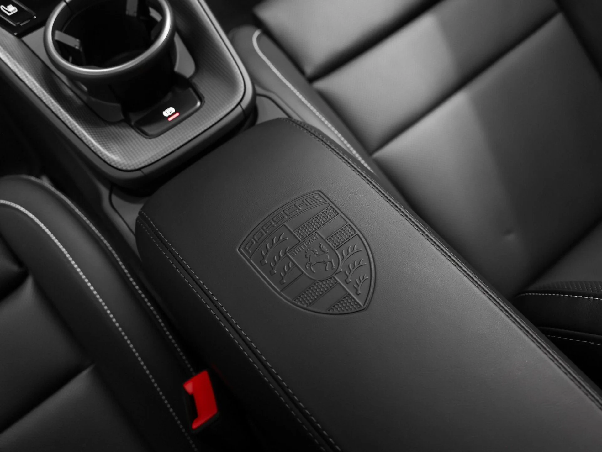 mph054_367940413_55_f94fdfbeed