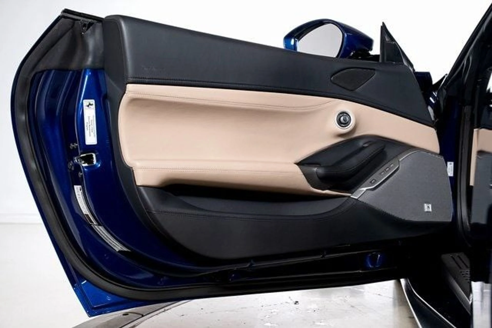 mph054_3698791430_366c98ceecd3bfcc03452810443ae4e8x_5cf0374102