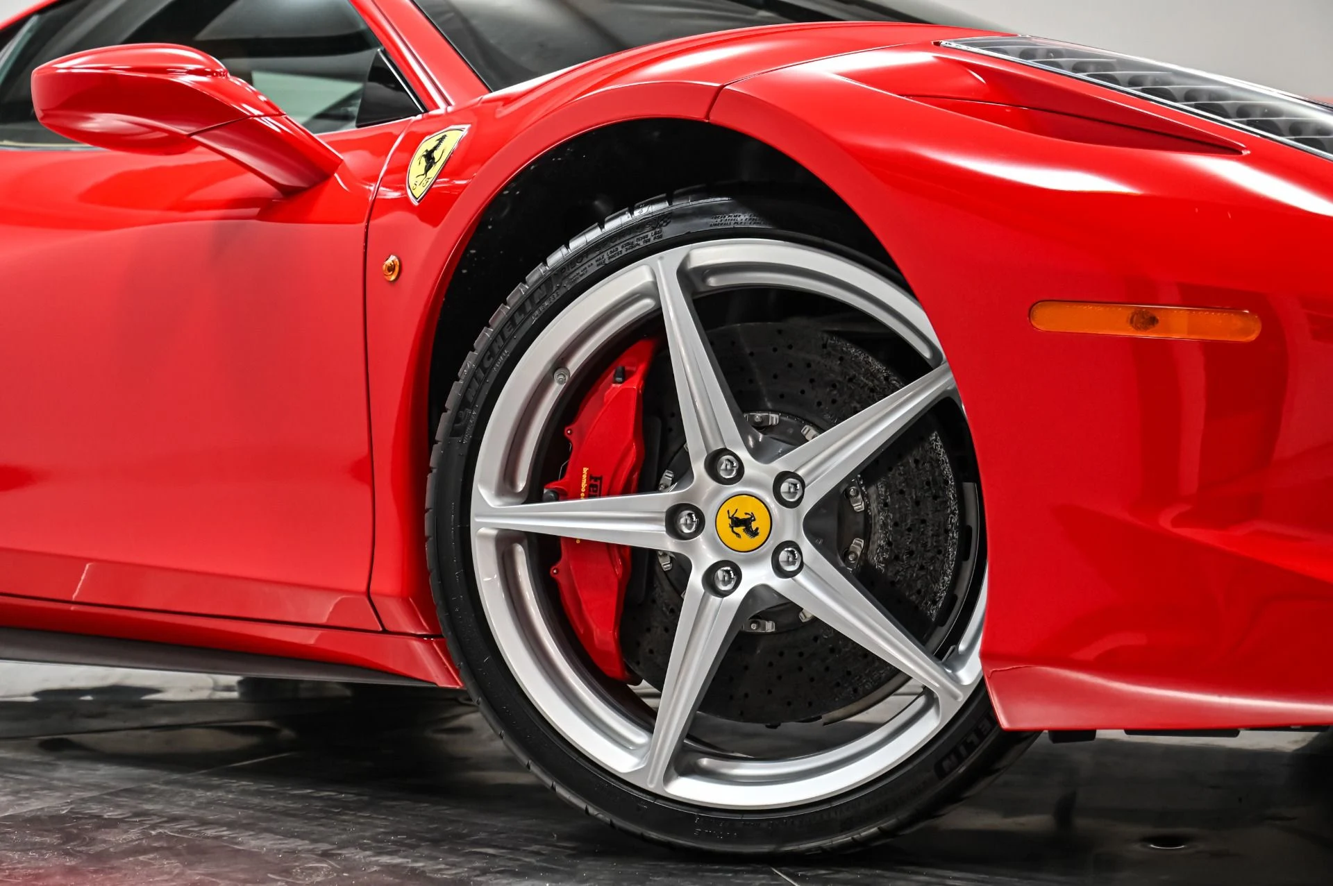 mph054_3710158898_Used_2013_Ferrari_458_Italia_1755017599_4c9f5ed706