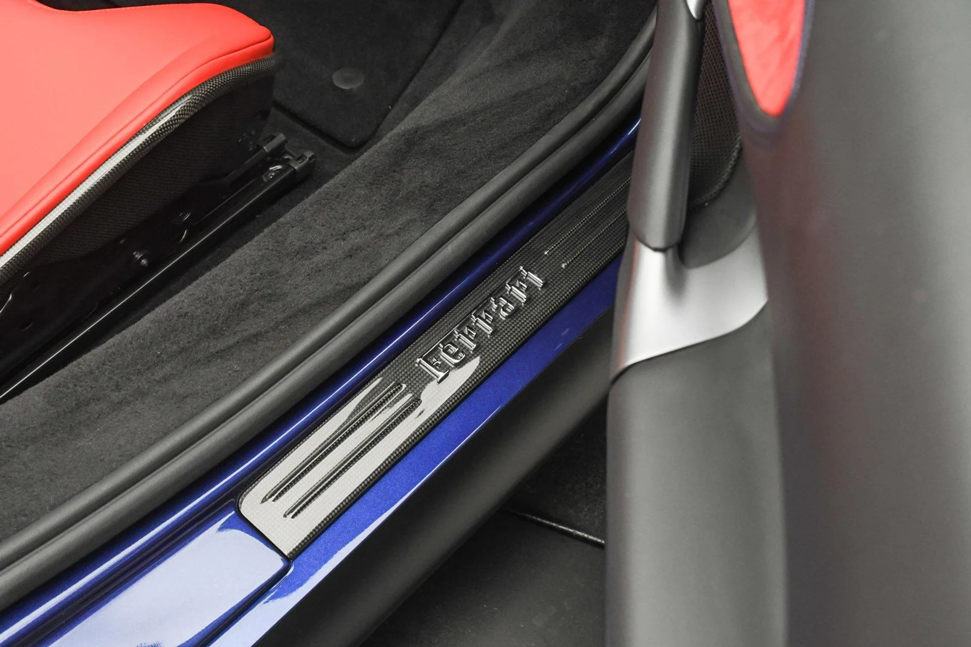 mph054_371997490_Used_2023_Ferrari_SF_90_Spider_1740041911_47559ff04f