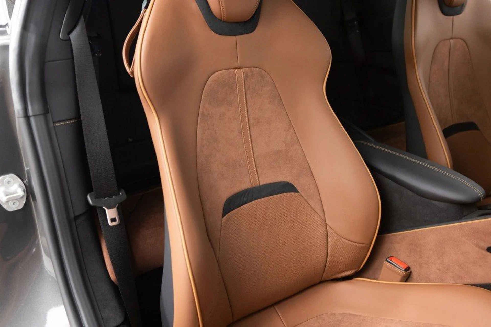 mph054_3720950027_7a89e74ff30a4c79862d54a3f50bb633_863b409f8a