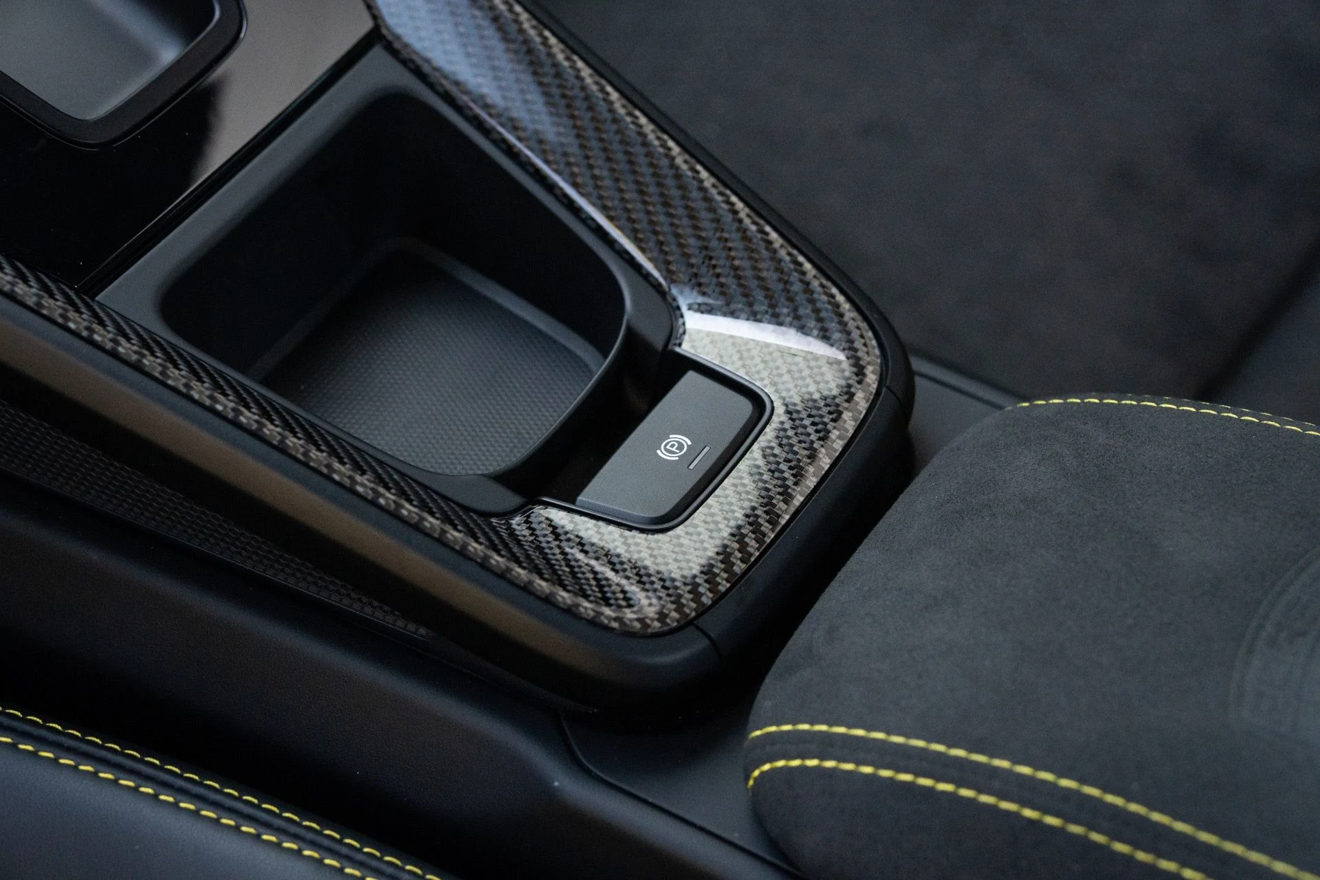 mph054_3737927261_Used_2023_Porsche_911_GT_3_1777402484_92dd5162ac