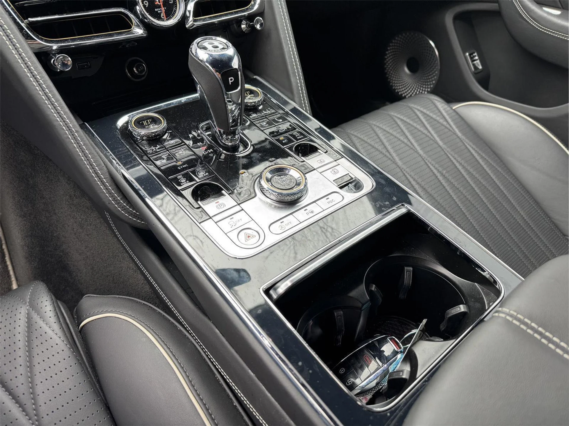 mph054_3744323121_eed03104bc2bbea7cc57b72a58fb0b13_33ea923c2e