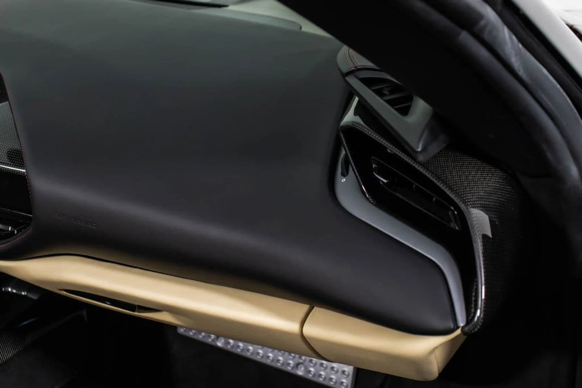 mph054_3761537023_86a65db3d5cede7532a956384b39b855x_d49602e692