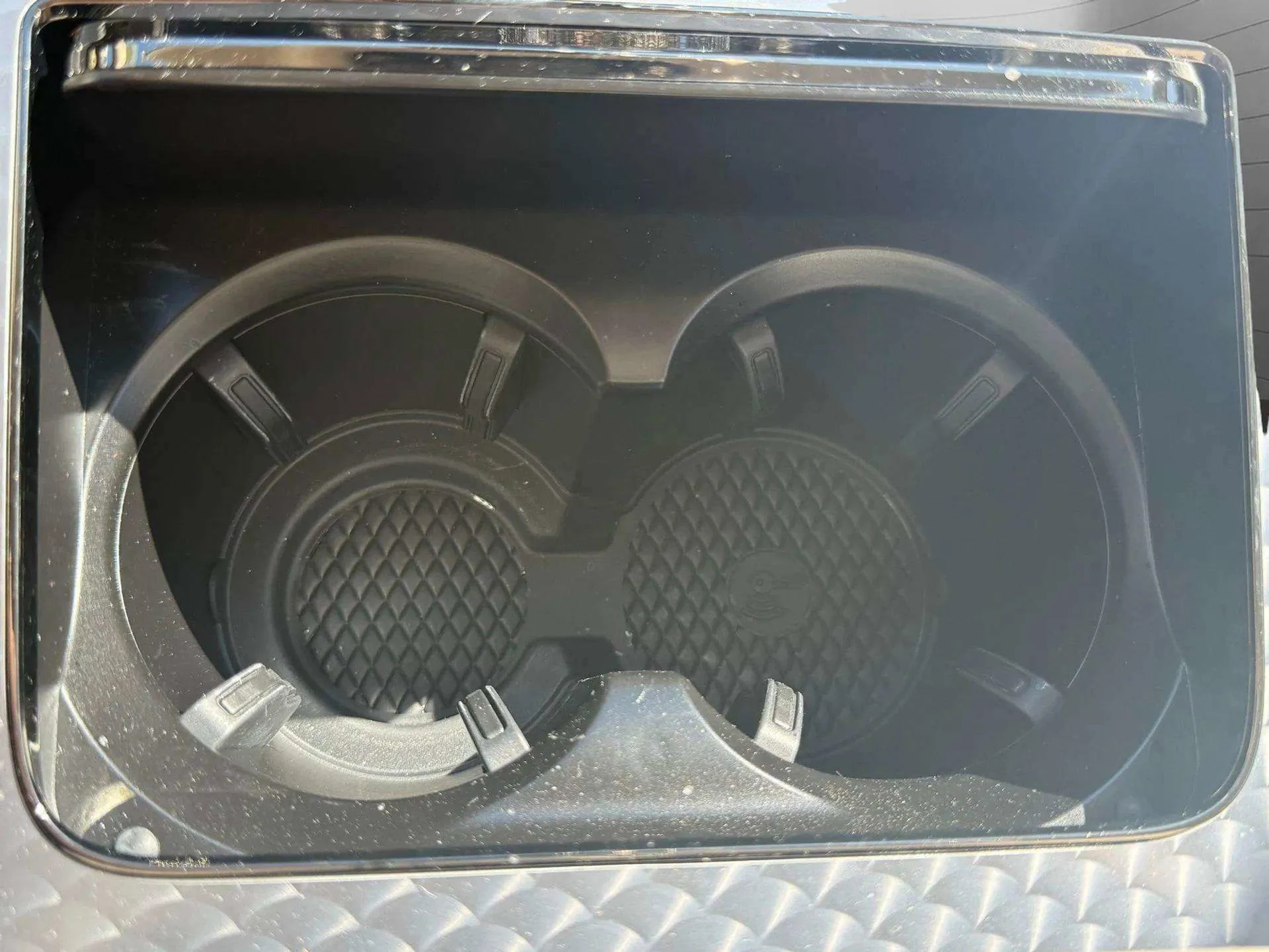 mph054_3804364277_bc3d7d0f69ad428e84808c12dde2b473_9540312599