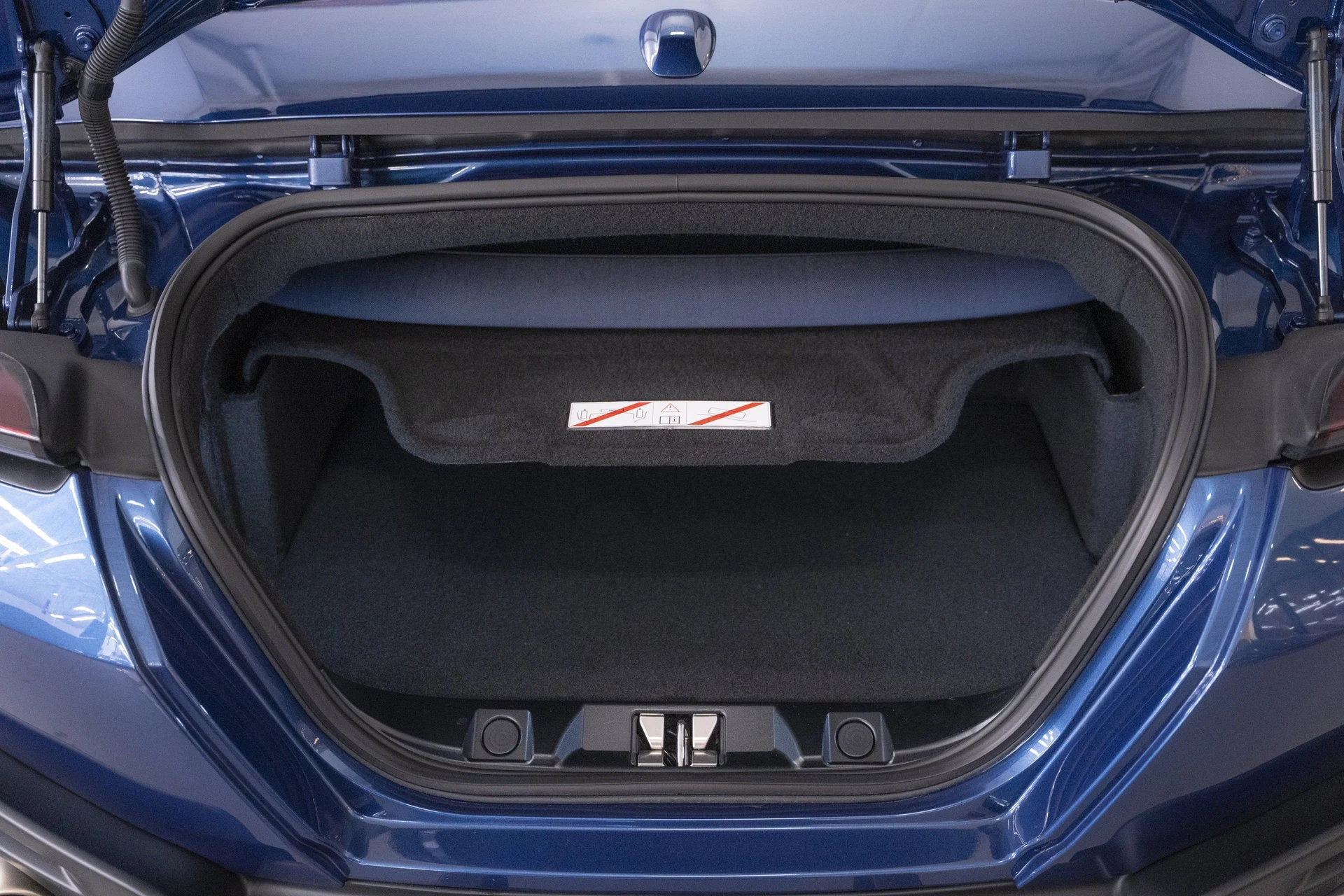 mph054_3807505465_c7f12a7034d54e3baf3f2140c42a0221_d295499600