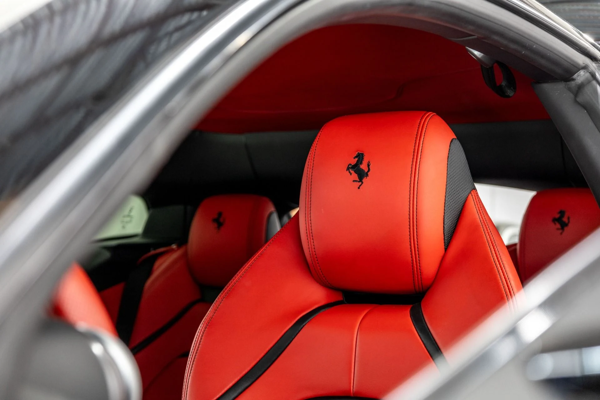 mph054_3811600189_Used_2018_Ferrari_GTC_4_Lusso_T_with_Novitec_Springs_DME_Tune_Velos_Wheels_IPE_Exhaust_Passenger_Disp_1652914283_0adb23ae82