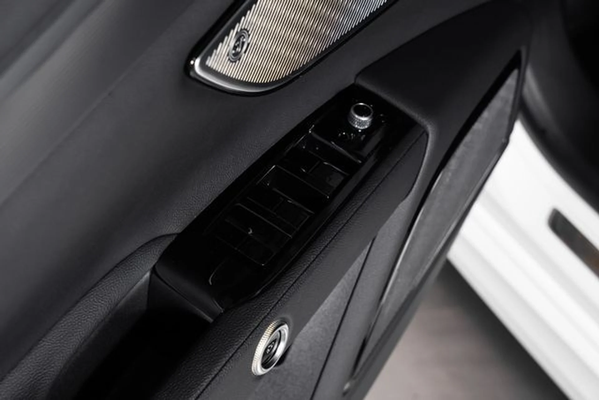 mph054_3814481663_b98932266d9a53b526ab270a211106d4x_abaf296c4a