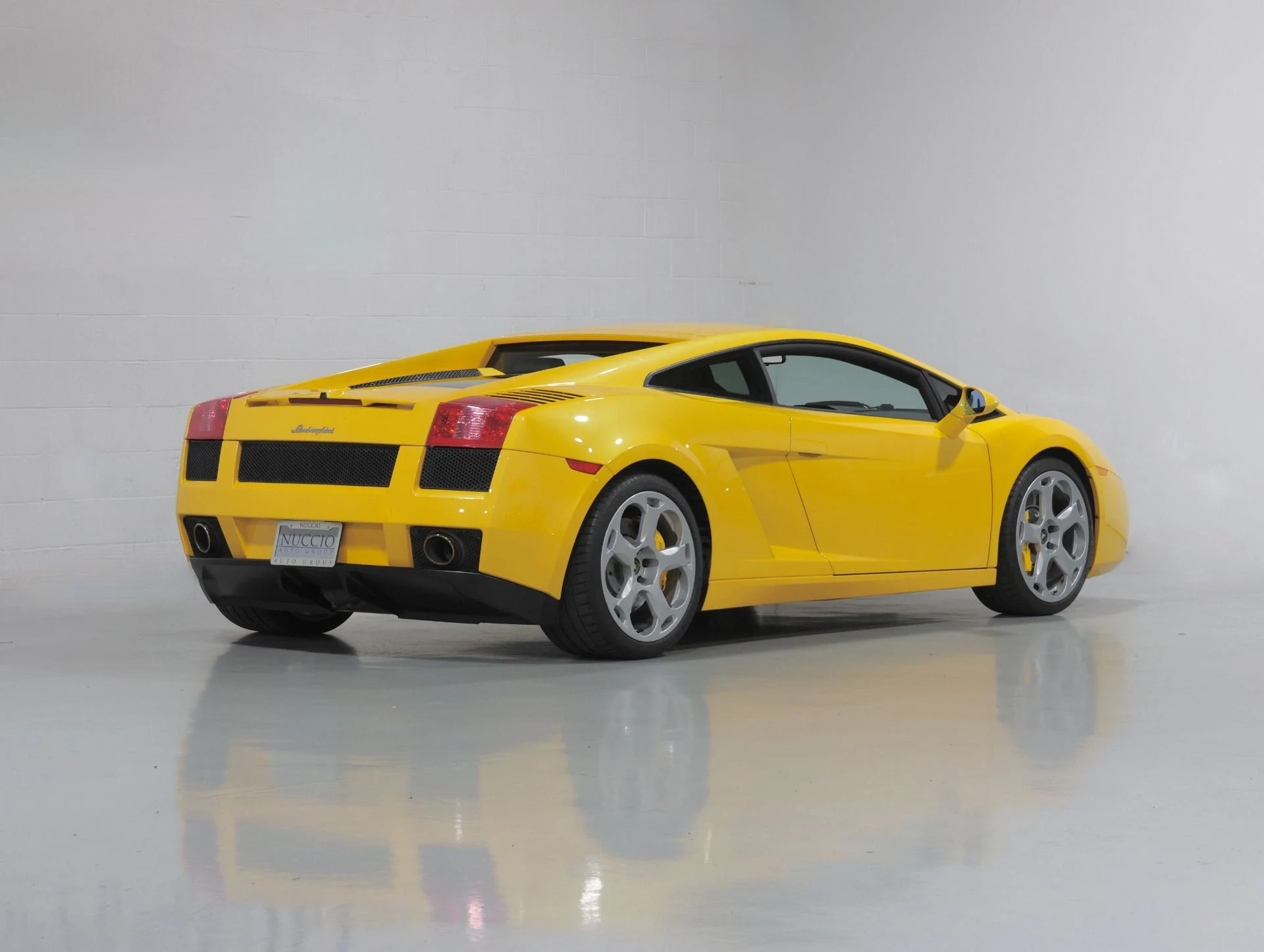 mph054_3816592173_Used_2008_Lamborghini_Gallardo_GATED_6_SPEED_MANUAL_Full_Car_PPF_Recent_20_K_Major_Service_1758142100_dd53a109f0