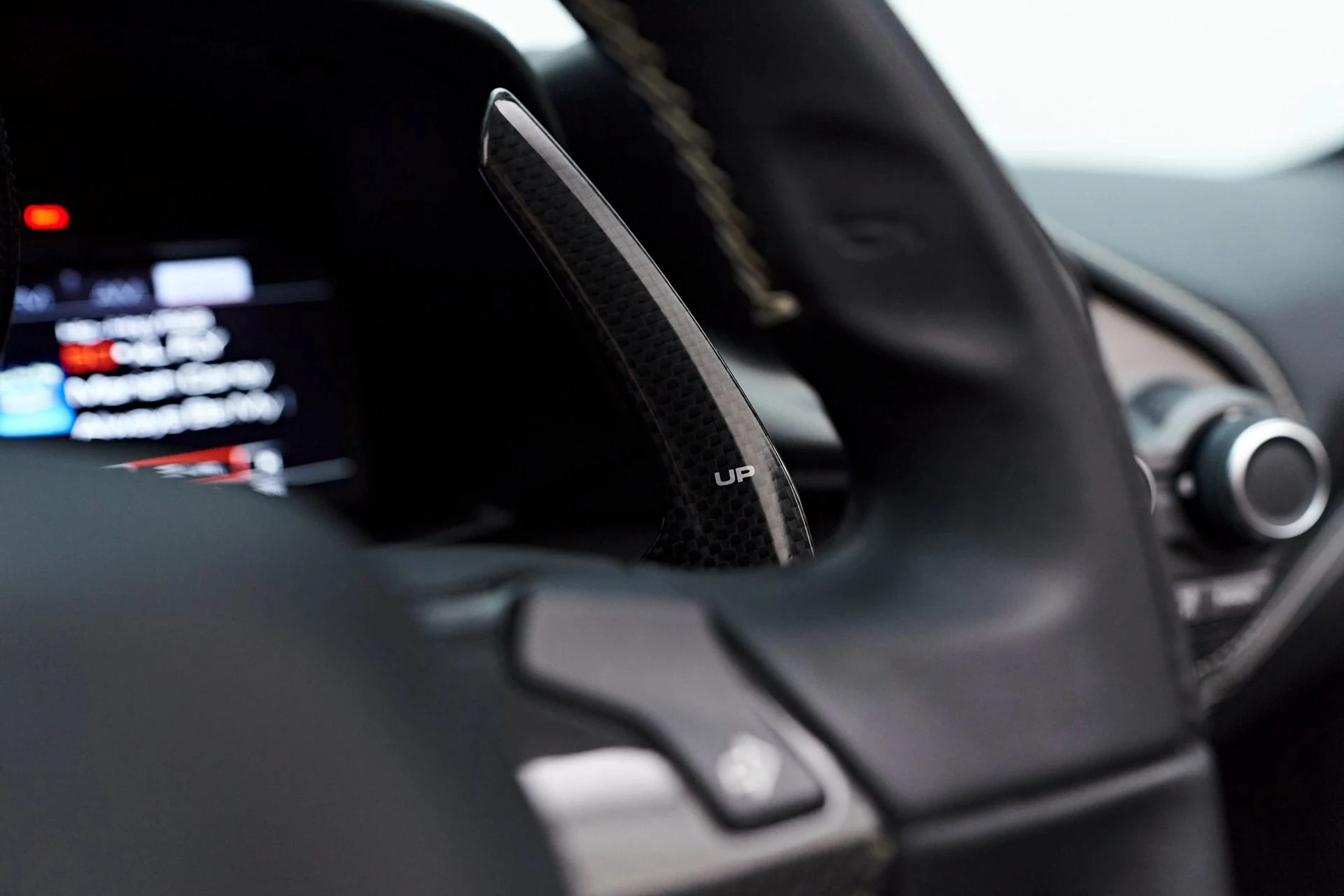 mph054_3868023128_Used_2018_Ferrari_488_Spider_Base_1717624092_b3f1c2b74d