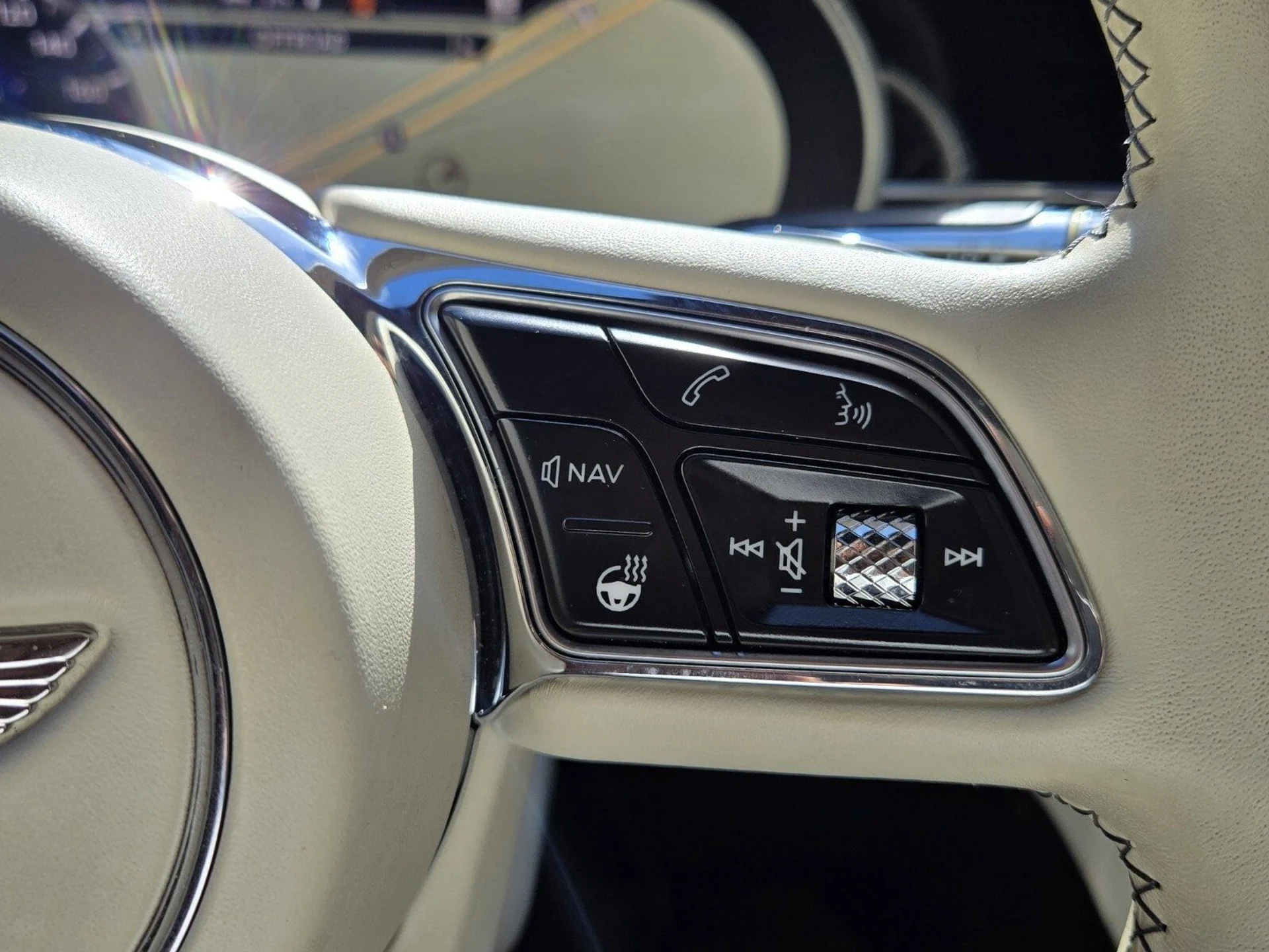 mph054_3943429061_fee8d76bdf48d66a54c0f87fcbaea55bx_9331f03259