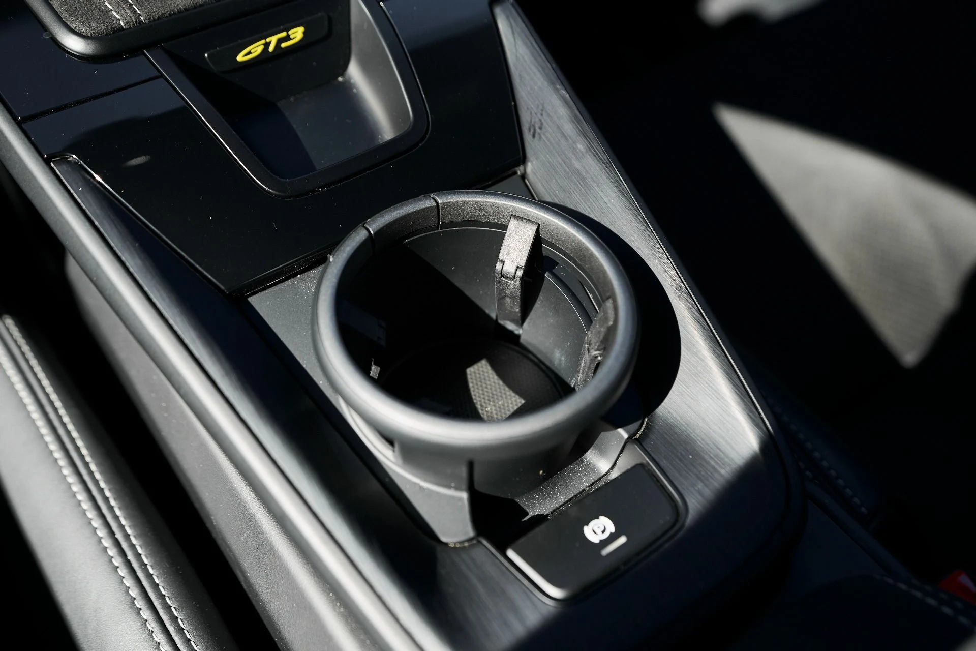 mph054_3955833915_Used_2022_Porsche_911_GT_3_1761959436_f09a073594