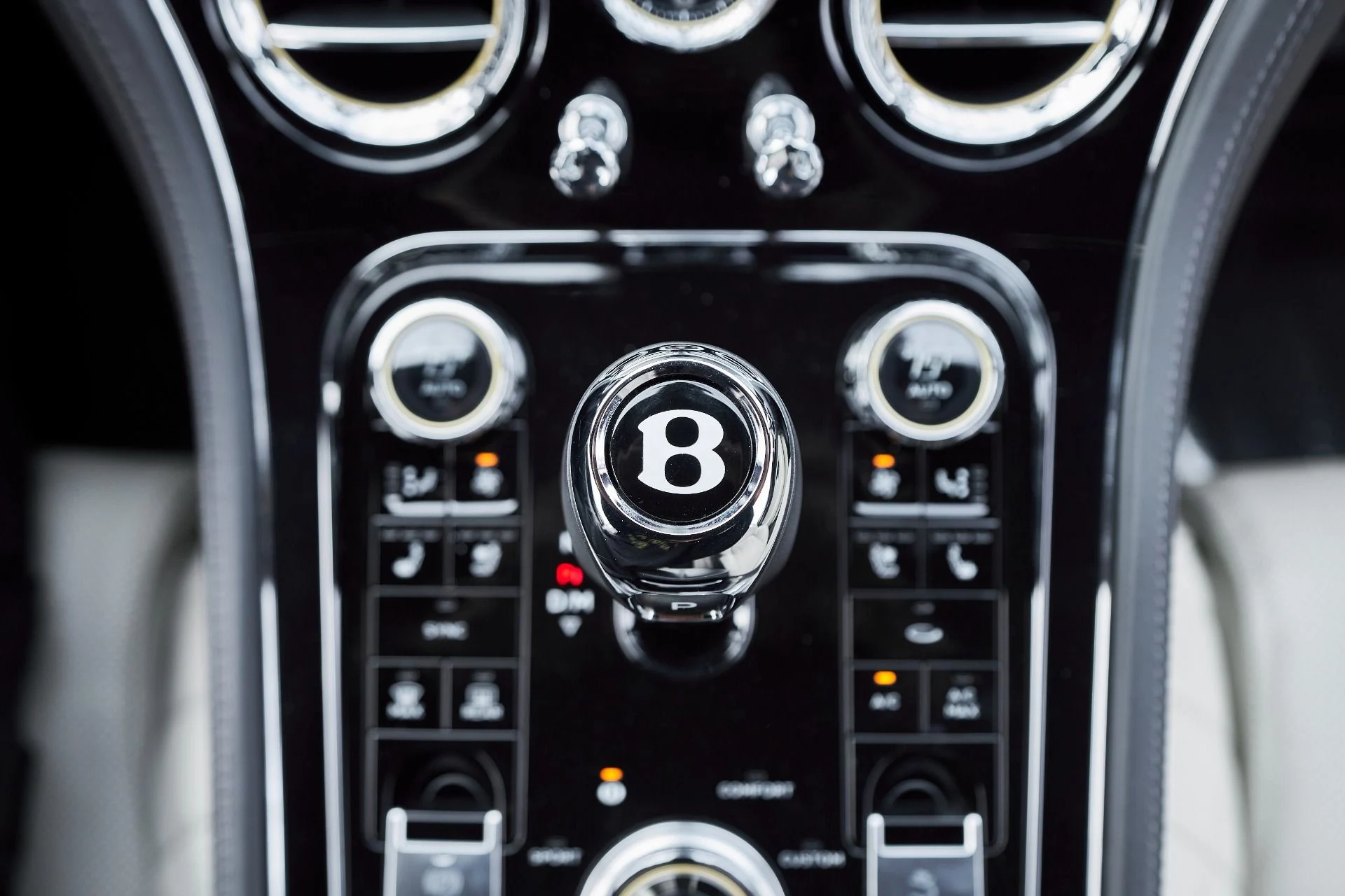 mph054_3957609627_Used_2021_Bentley_Continental_GT_V8_1764018757_65dd076ba5