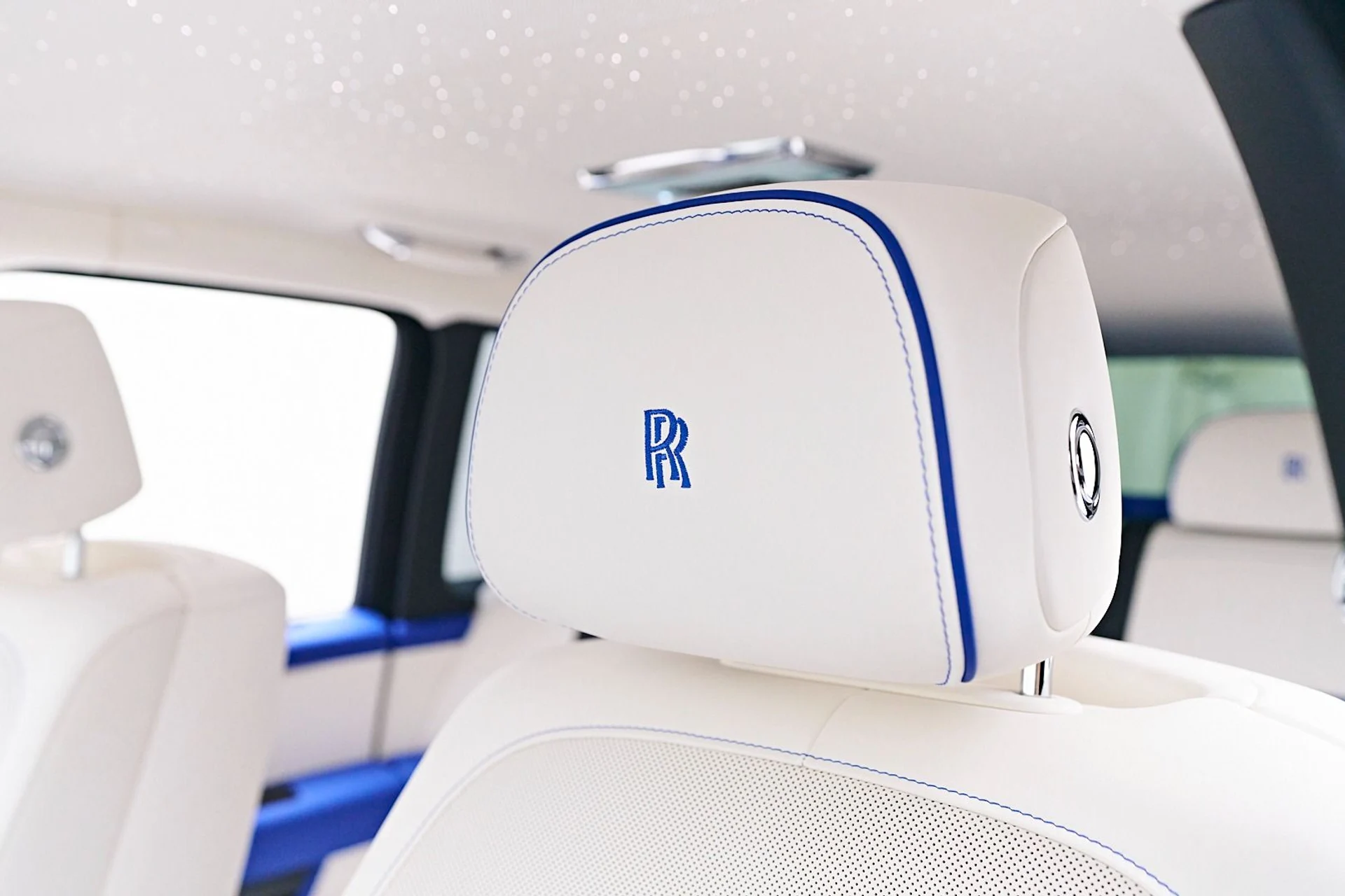 mph054_4016301077_Used_2023_Rolls_Royce_Cullinan_Base_1745954360_97f53dabc7