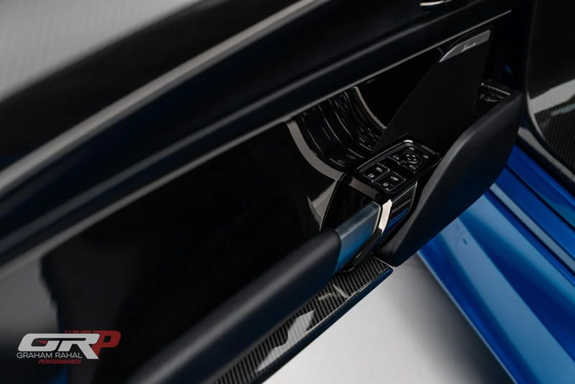 mph054_4082553805_9_E6_C8_A52_8_A15_4_D32_B0_B6_96_A0043_FB_0_C7_01e1b8ad30