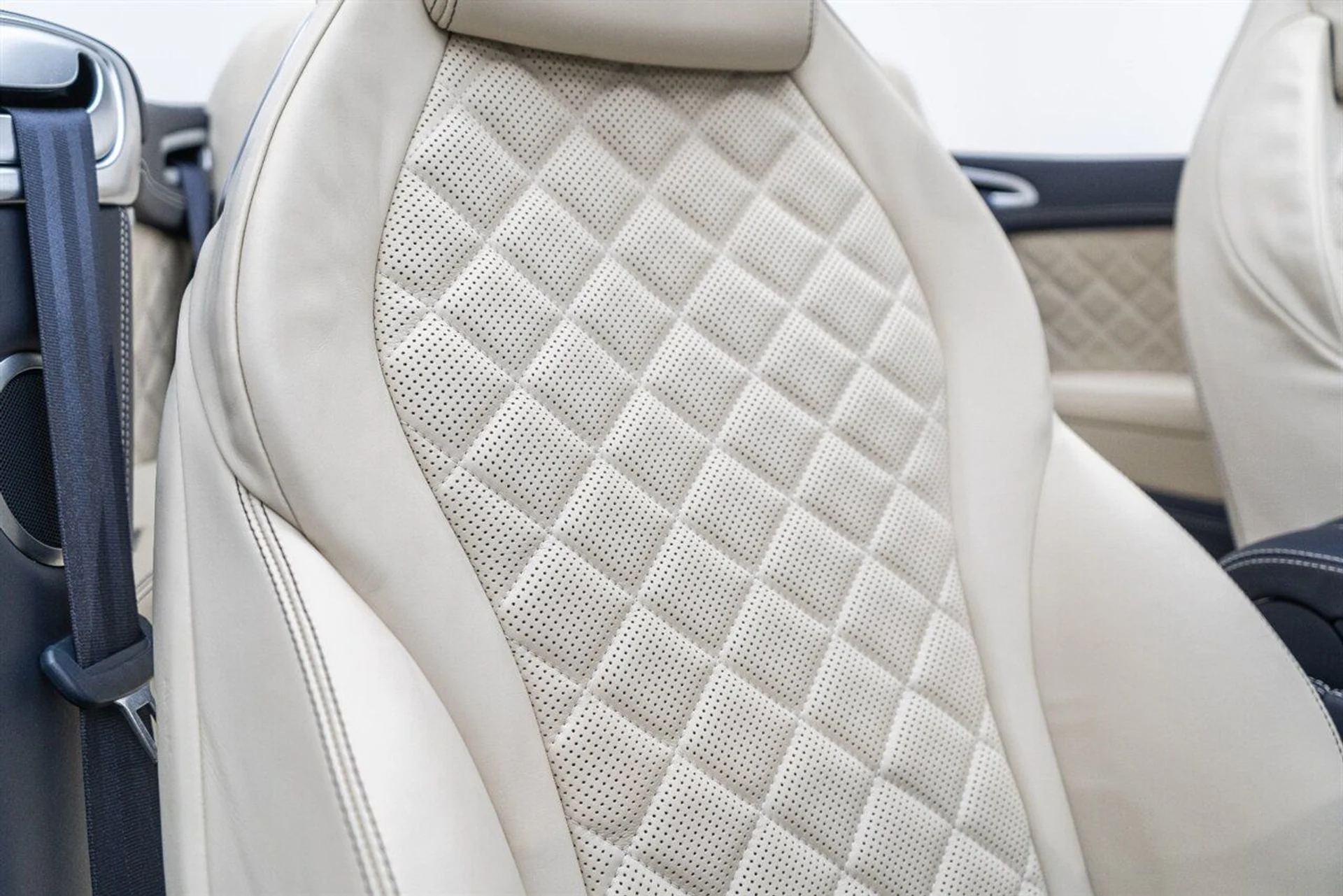 mph054_4095893118_e6c373115d_1280_0e1b869f43