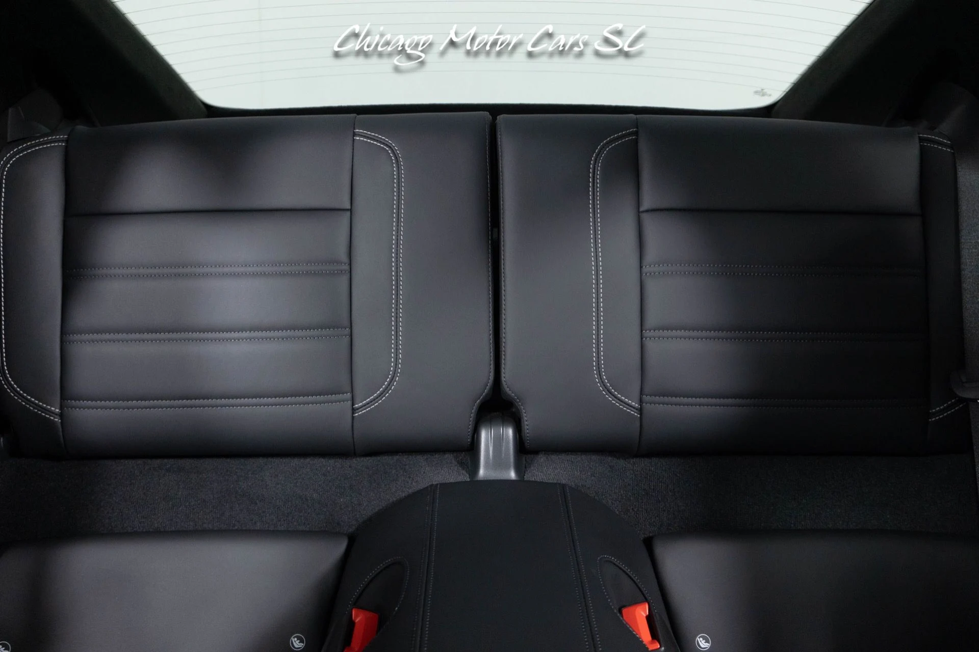 mph054_4108376509_13540_p55_l_5adb051f01