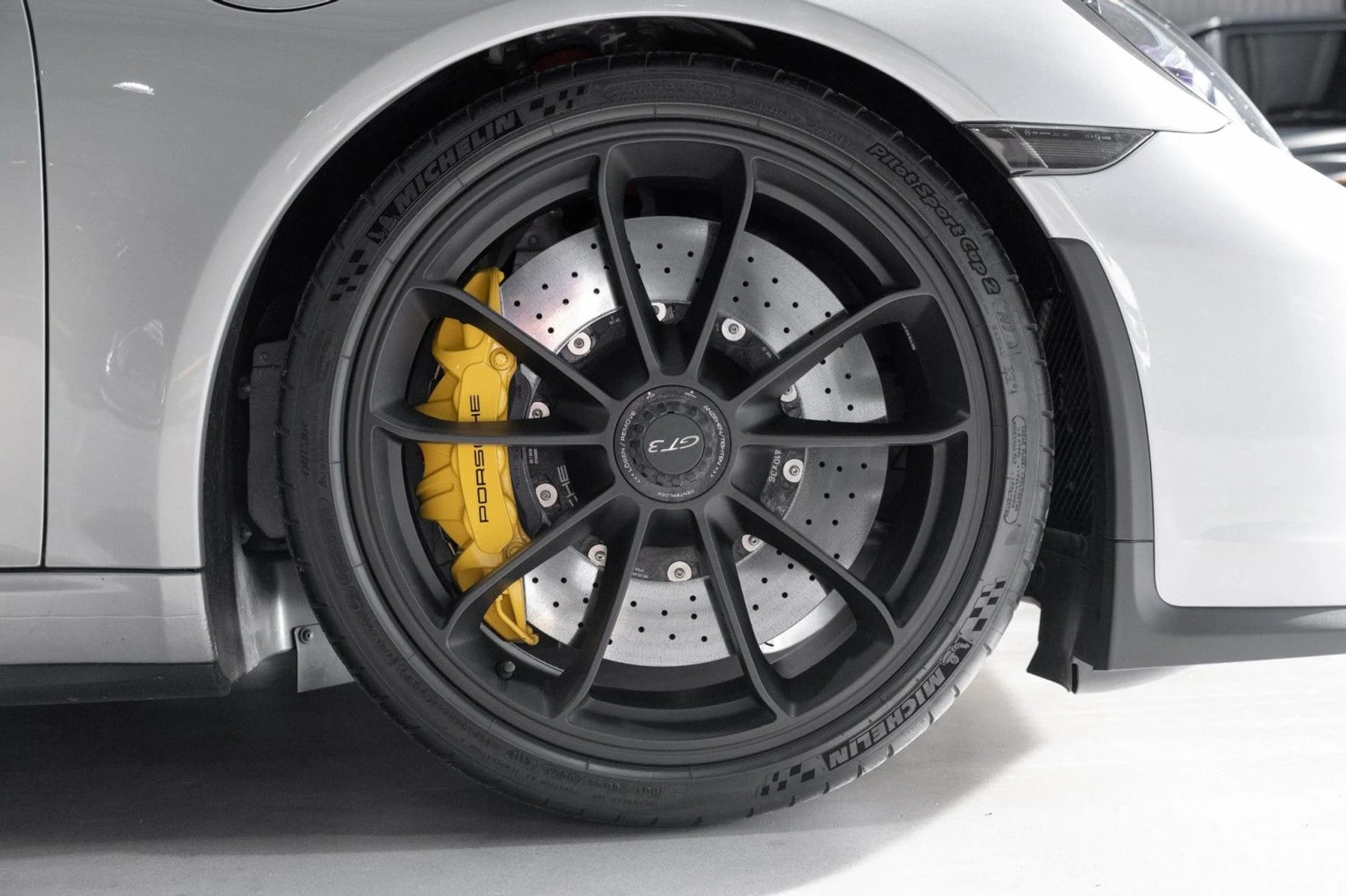 mph054_4115833577_1_Q_ed9f748a2c