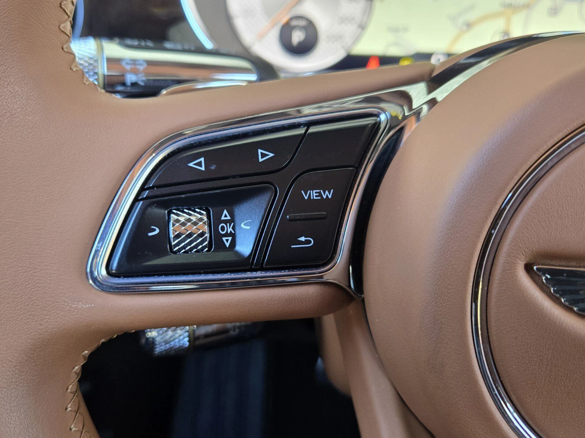 mph054_412054798_03d2b53dba87e69864c6ee11ec4ab380x_89cf28403a