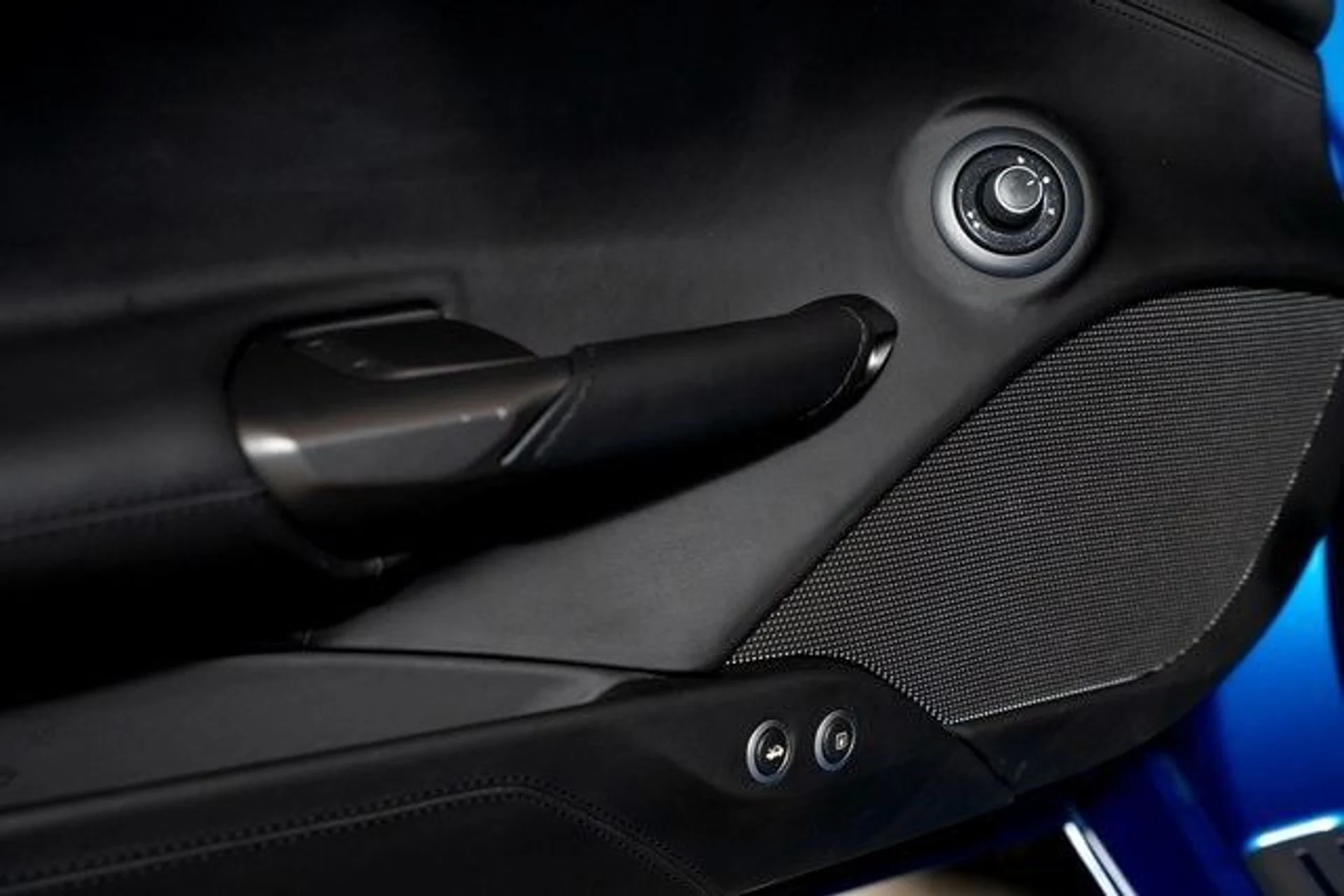 mph054_4132661512_374e3da5cc525d39fc30470952a66666x_827d5863ae