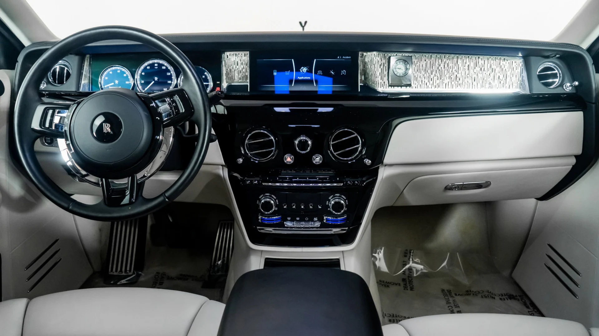 mph054_4149200744_content_homenetiol_com_2001243_2130496_0x0_9b3dbf74e0284a71b8c3957baa4965a0_a6a60d8ebe