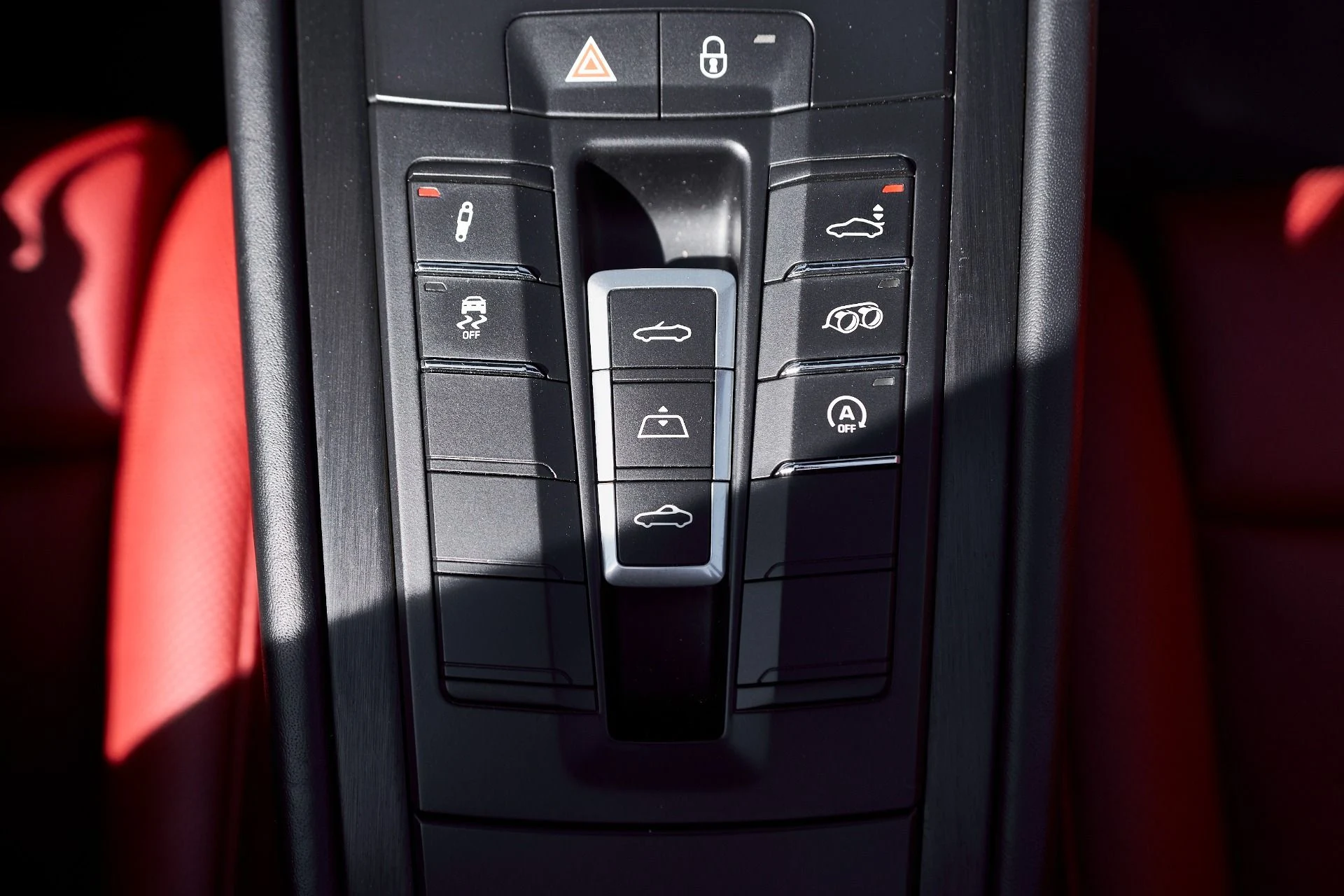 mph054_4204033599_Used_2019_Porsche_911_Carrera_4_GTS_1760406070_5d027d4edf