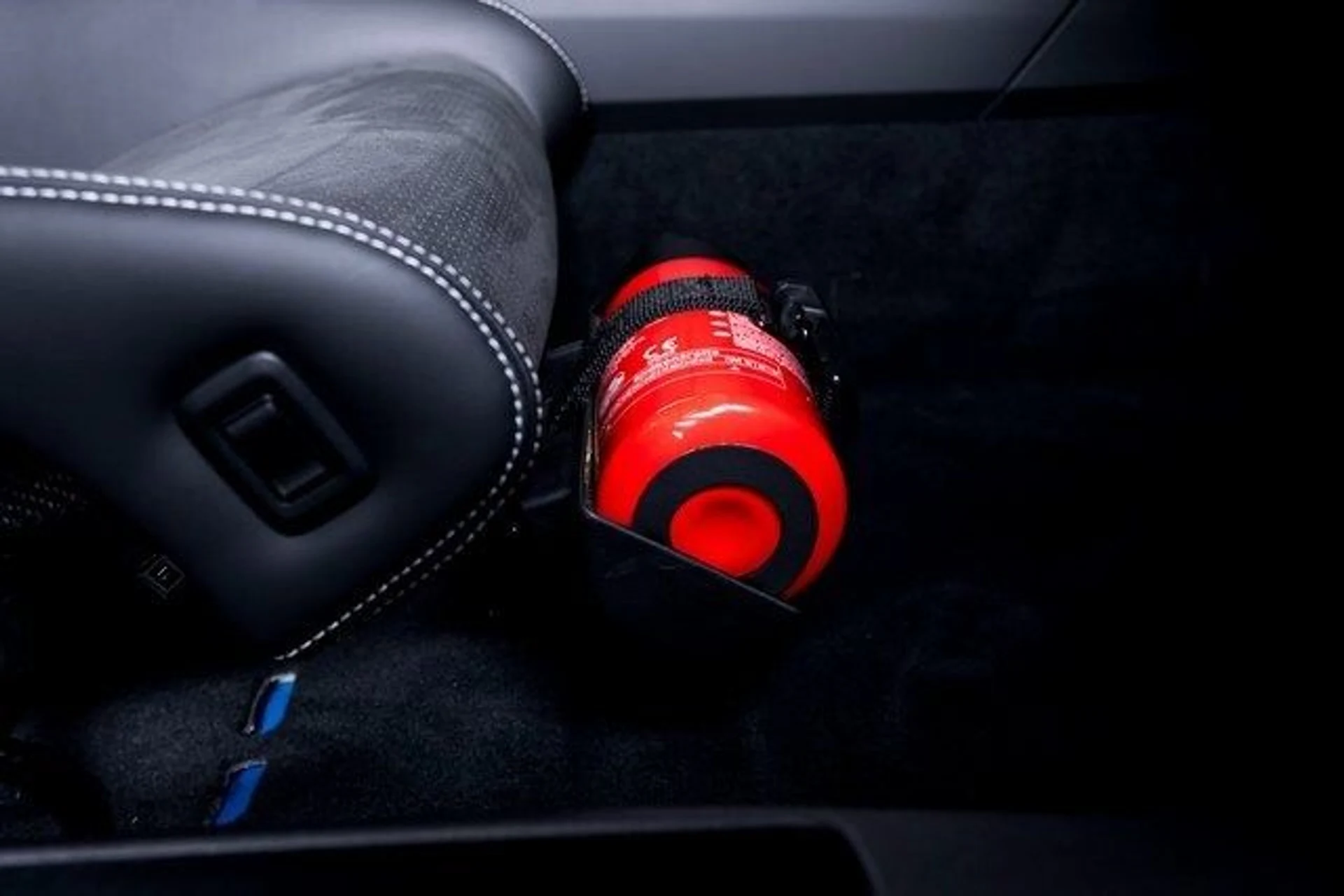 mph054_4251213235_a64b1c31d0601990490ae31aa2c3af3fx_fa4c6fd4f2