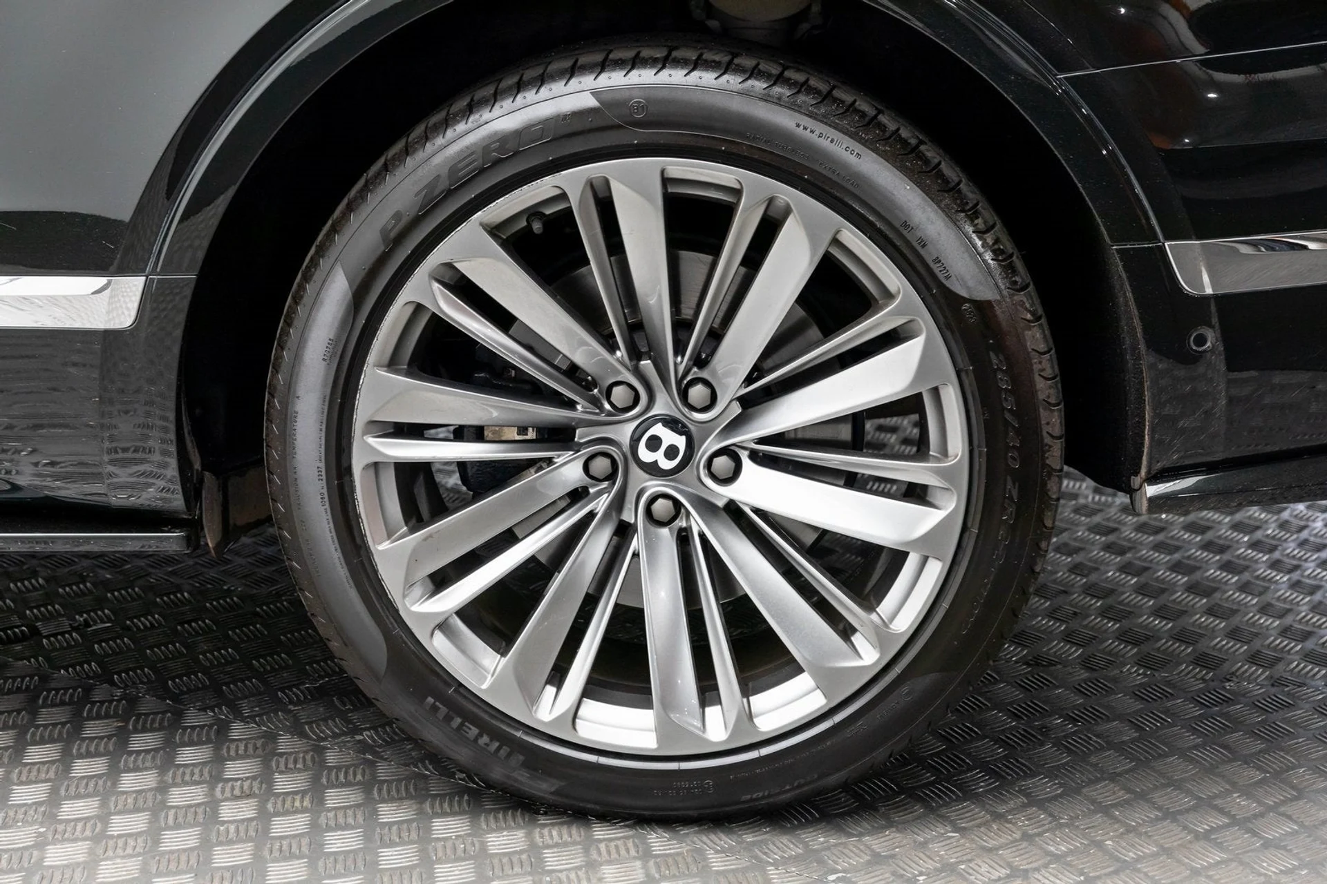 mph054_439570095_55_76f9862a2c