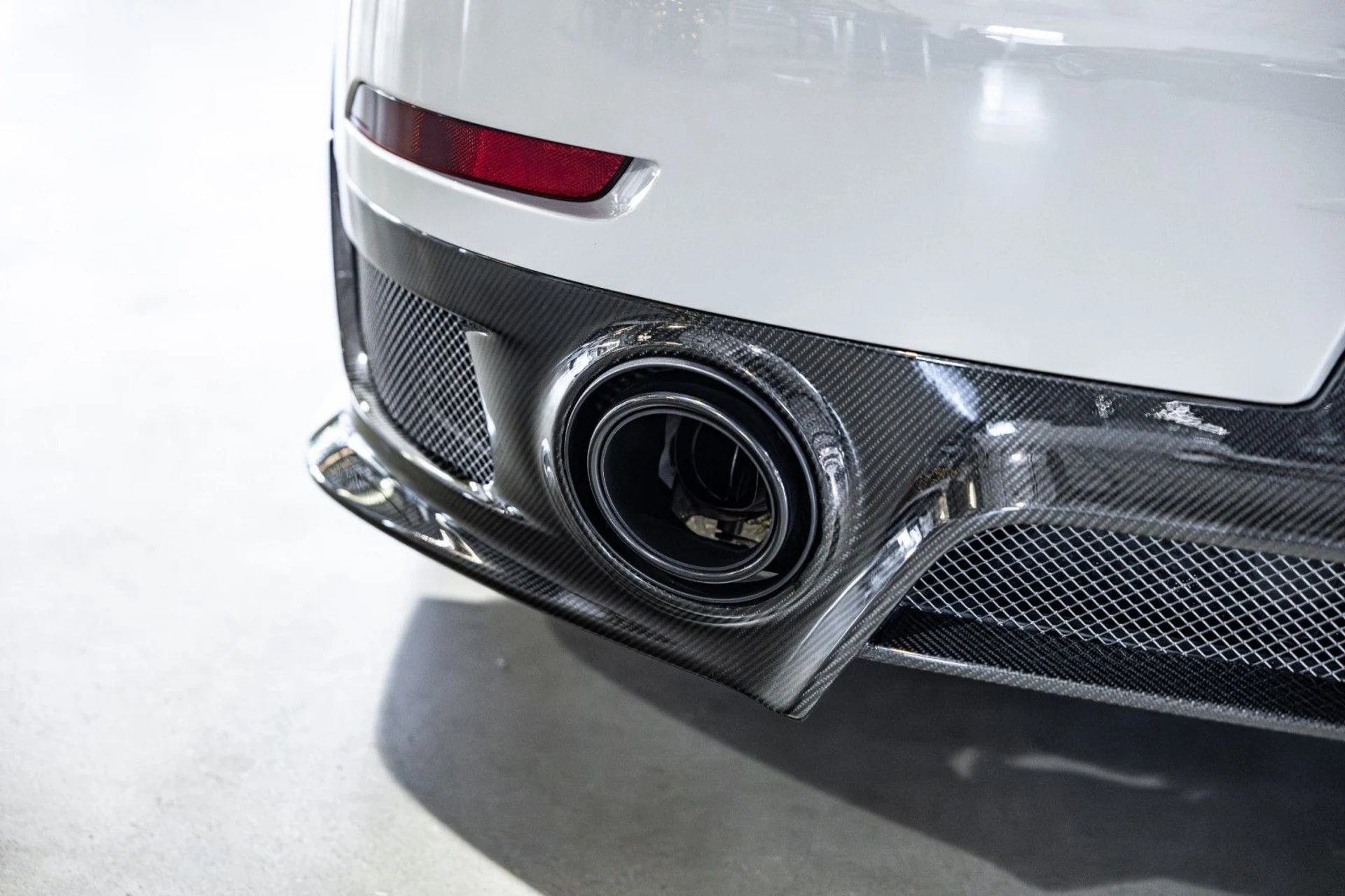 mph054_460314843_d_Q_e05fc9d9ed