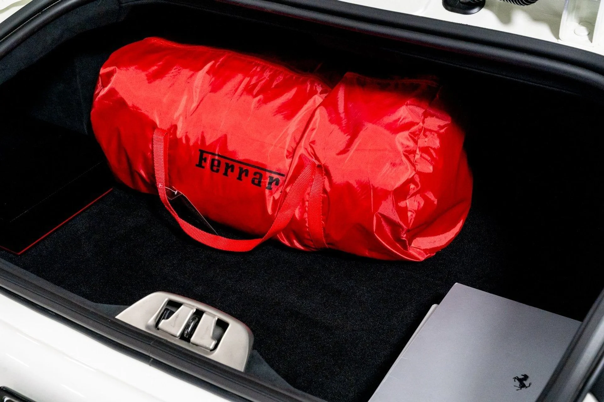 mph054_484606801_76eb38df9f914779803b6e10b95b7e52_a75ae0e2ac