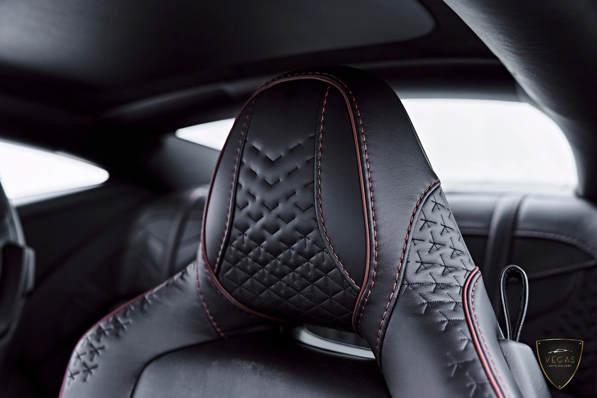 mph054_494529274_Used_2021_Aston_Martin_DBS_Superleggera_1785181571_c7878034ef
