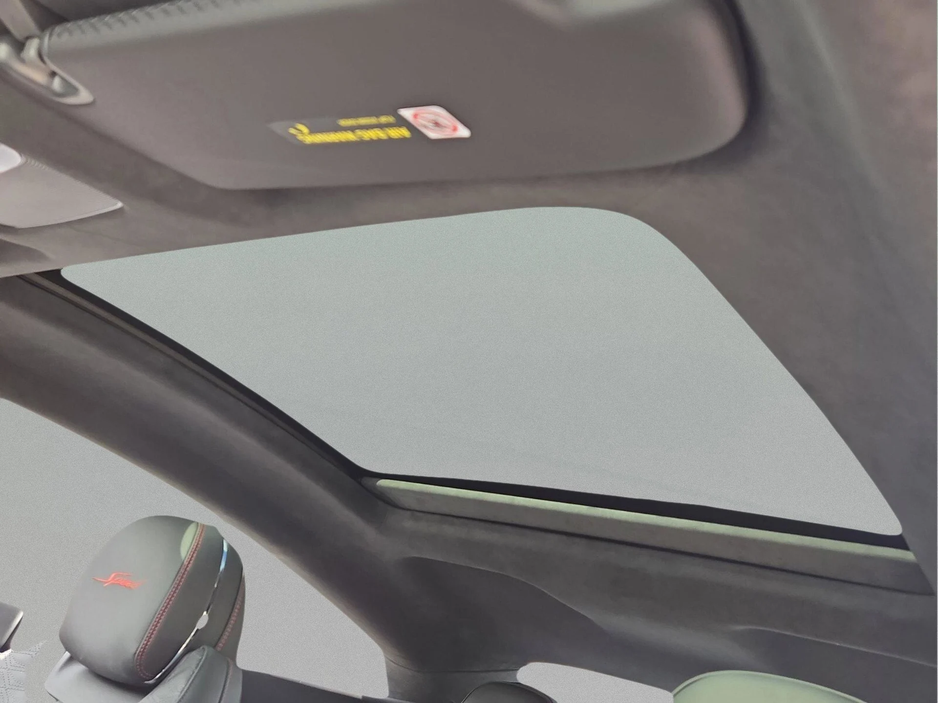 mph054_502833070_a0a89692c284eee875e399409f3daba9x_2f1db4300c