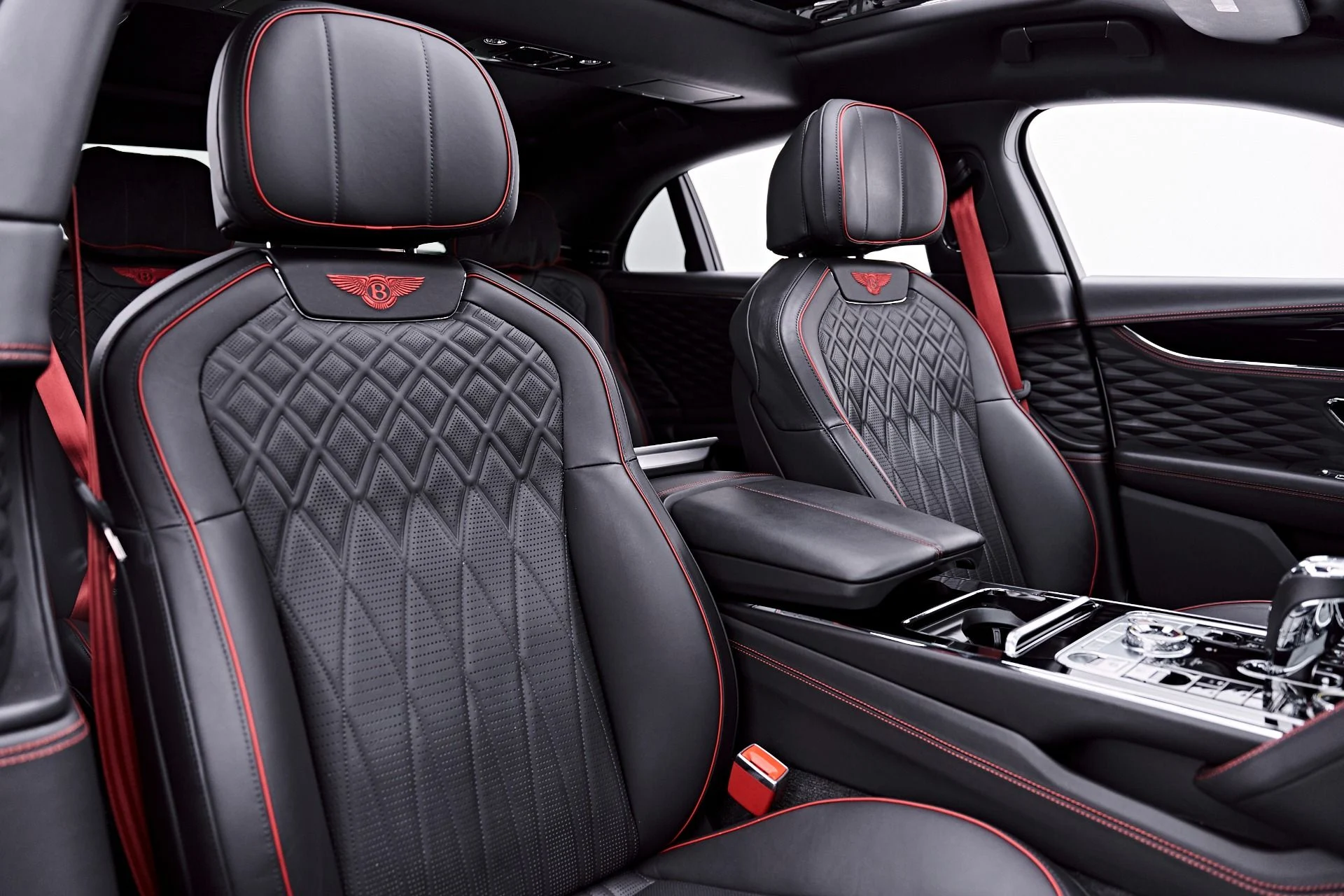 mph054_518501914_Used_2022_Bentley_Flying_Spur_V8_1786412546_928d3edaab