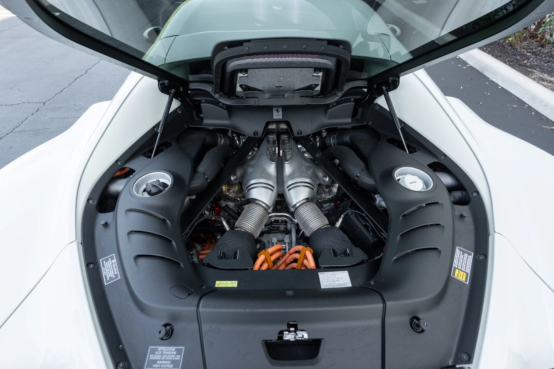 mph054_523343563_Used_2025_Ferrari_296_GTB_1761682901_7e3271b82e