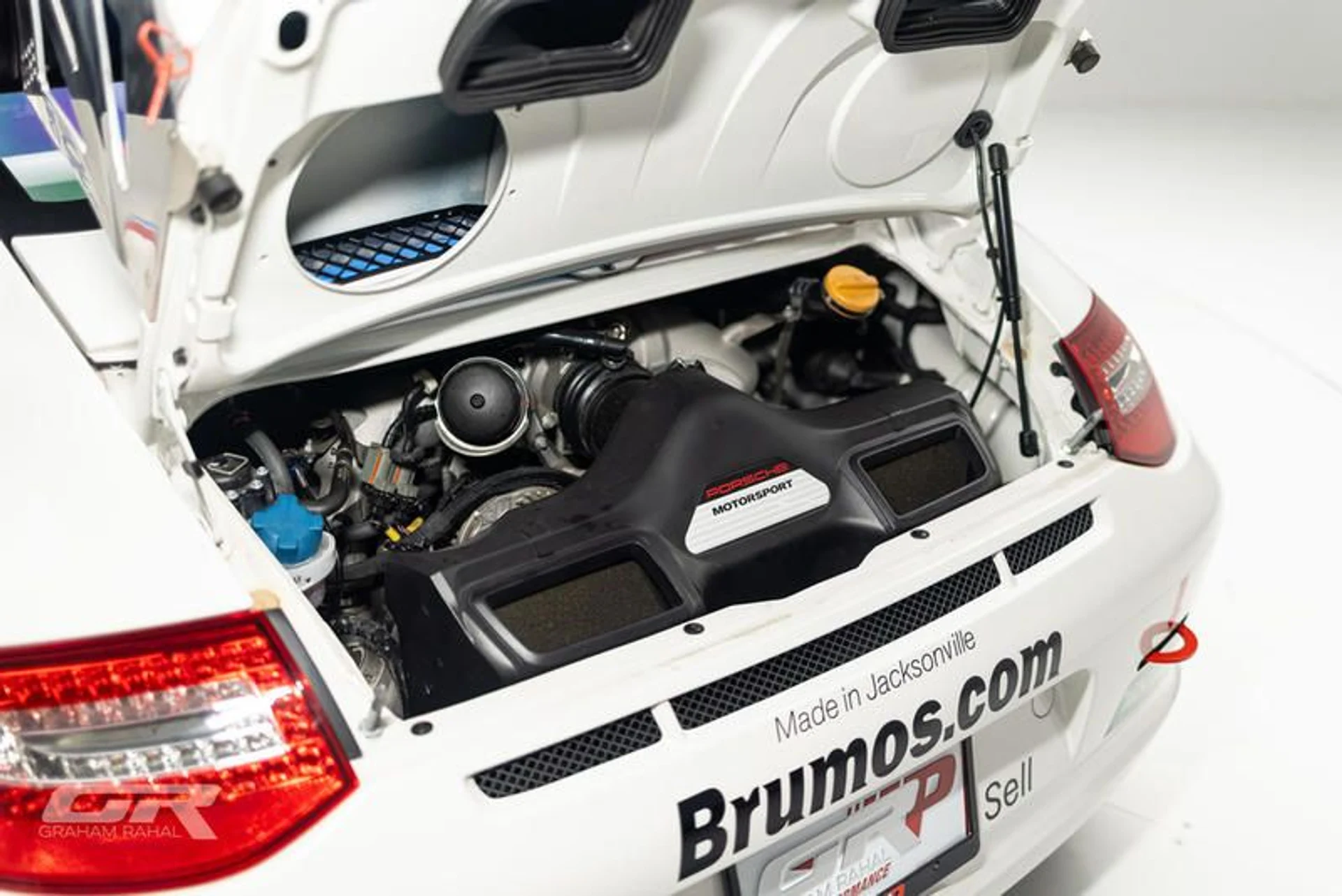 mph054_541541377_D99_CBB_8_D_EBE_7_478_C_972_C_2_DCD_90628_A3_B_d0a928aa03