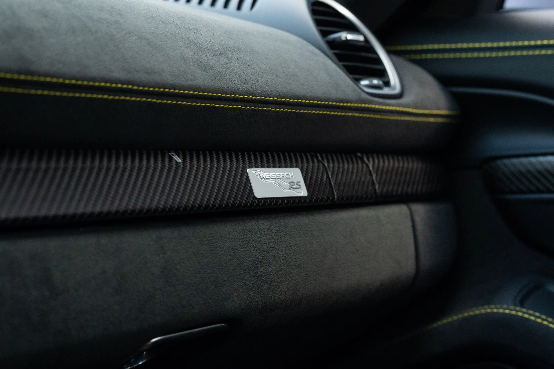 mph054_542834555_Used_2024_Porsche_718_Cayman_GT_4_RS_1775021157_d012d1052d