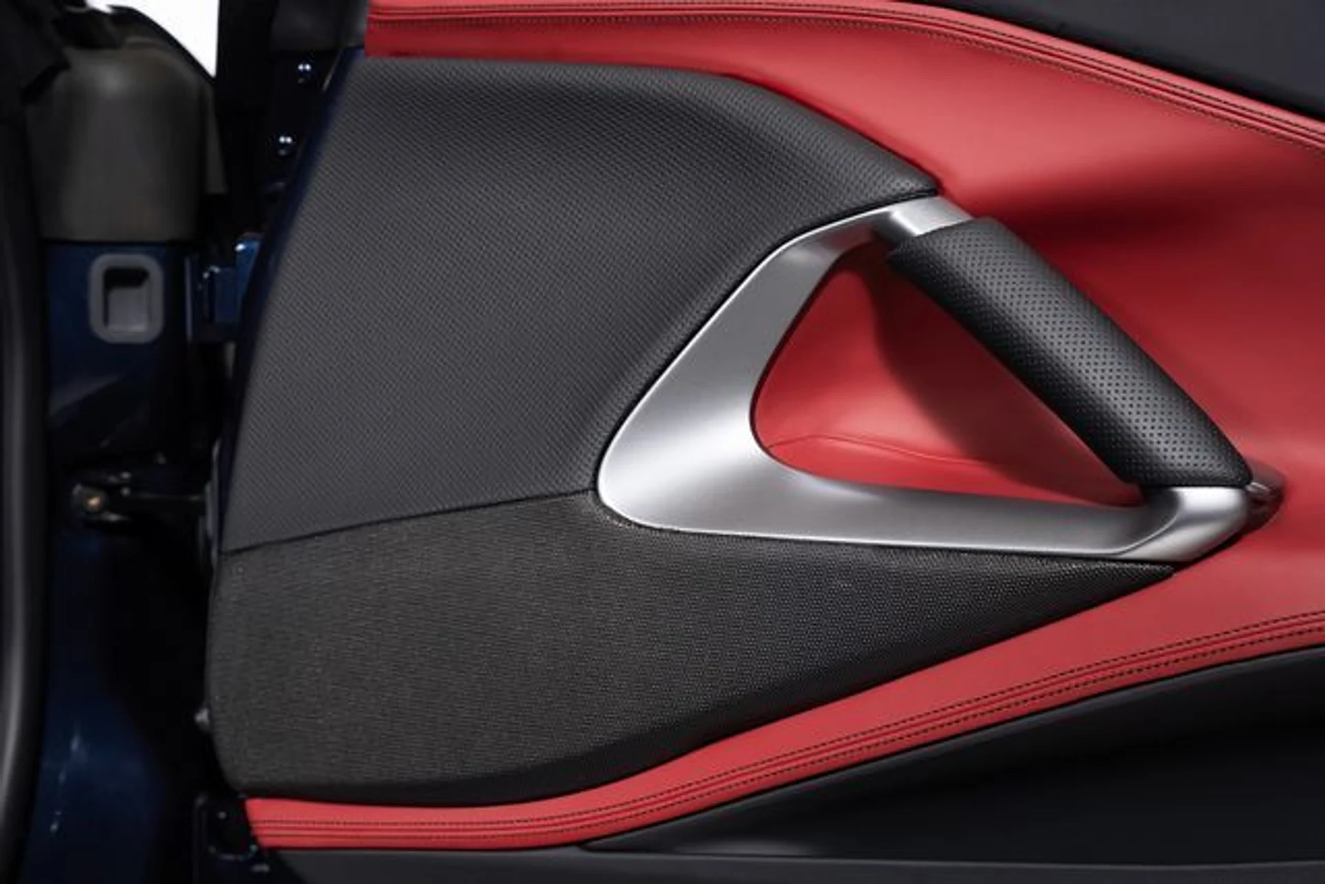 mph054_55375512_9ef3fcc089388f8b428d796c553a875bx_f2592db958