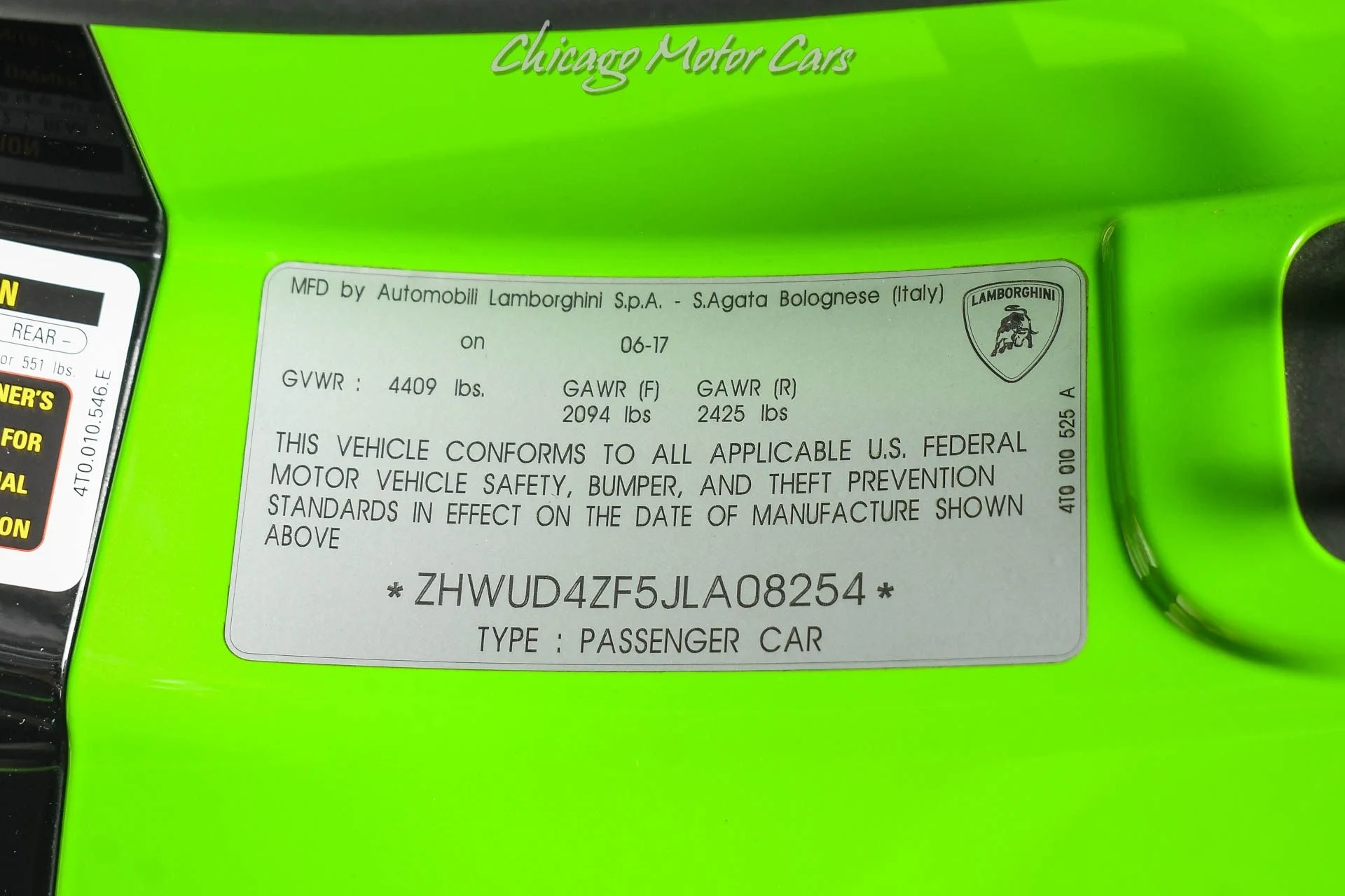 mph054_559108945_9835_p55_l_44a30ecede