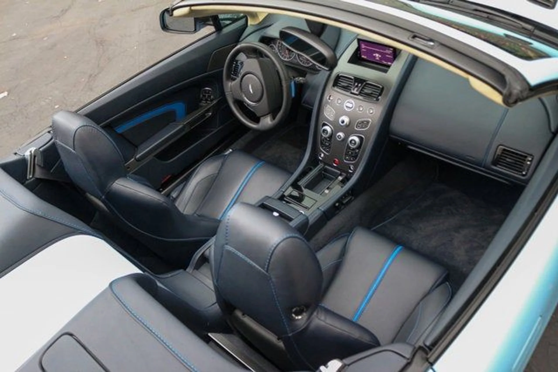 mph054_567632036_55_f6d2379d0d